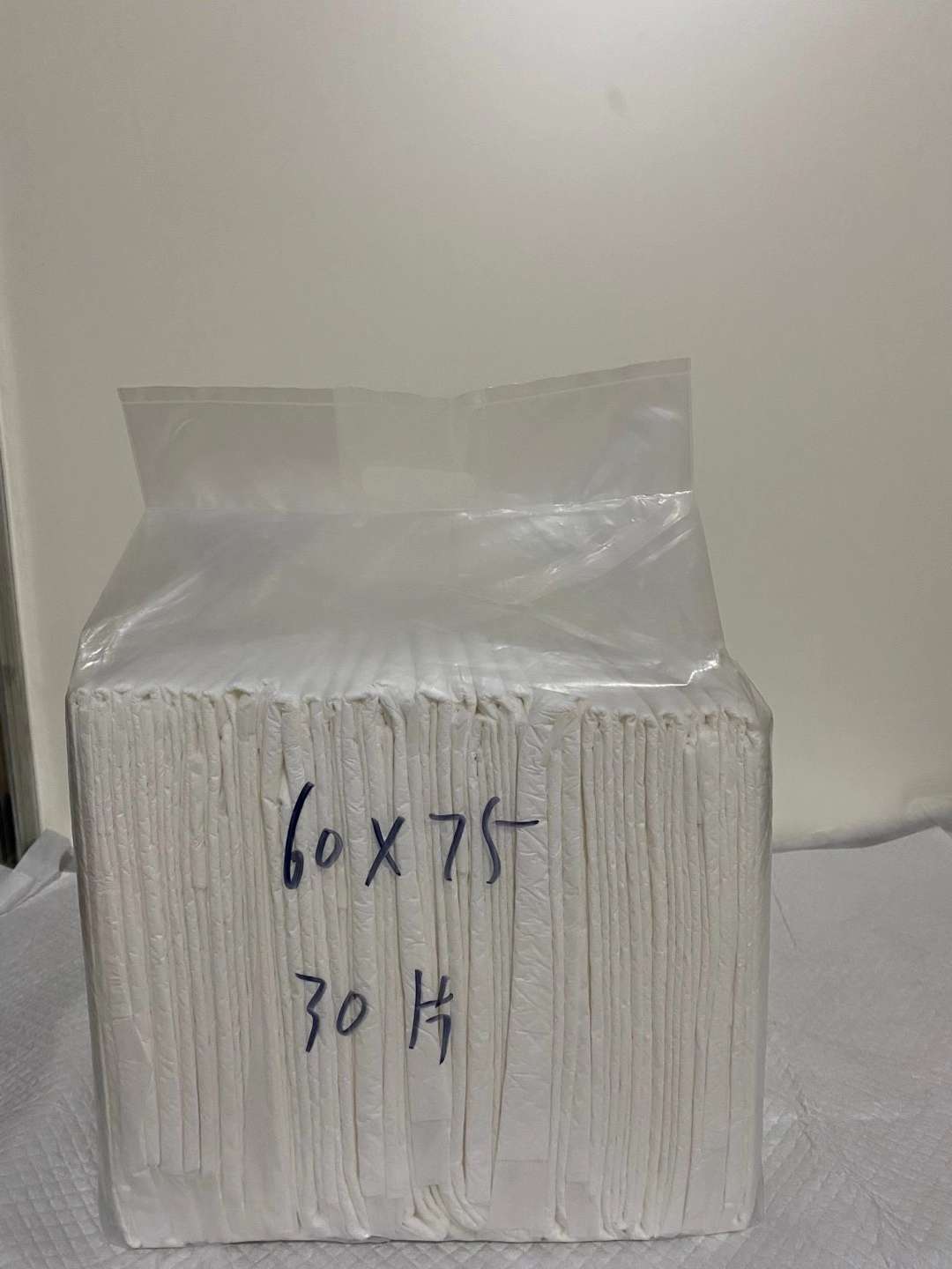 按斤称尿片，还有最后2000斤，需要的朋友赶紧下单，马上断货。尺寸：30×40，40×50，60×45，60×60红外详情图9