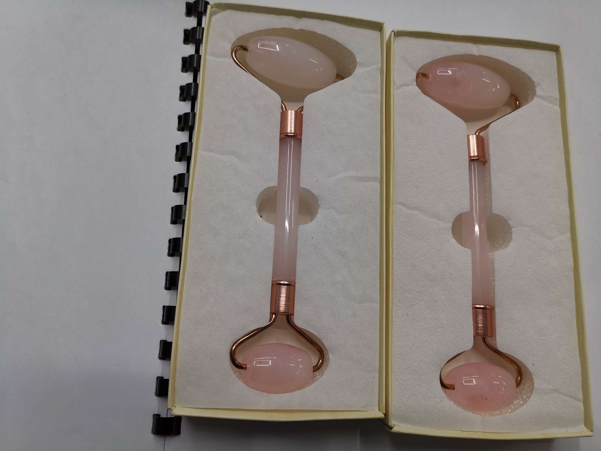 按摩脸的玉推提拉瘦脸神器滚轮式手动男女玉石脸部按摩器详情图4