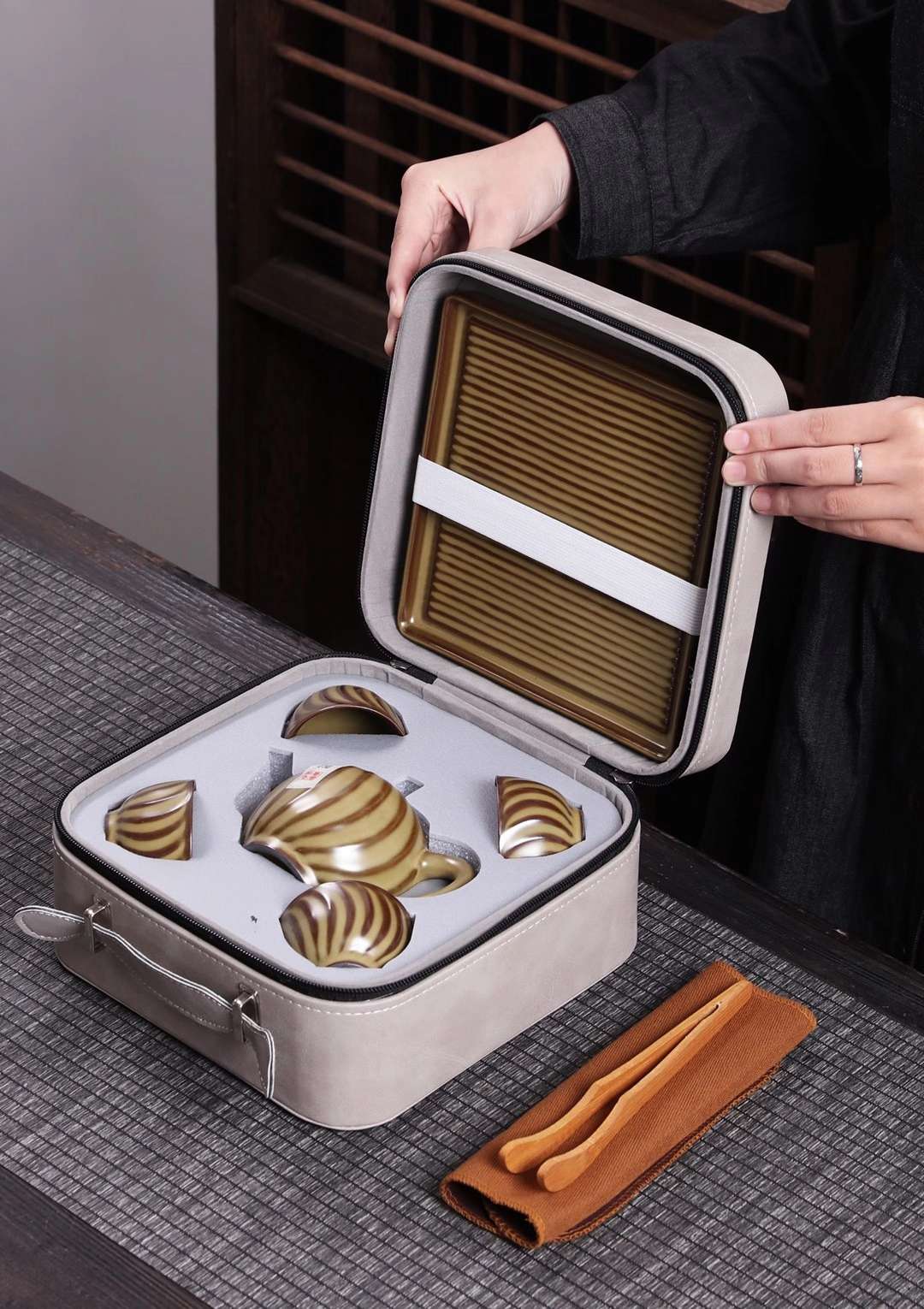 方形干泡旅行茶具详情图1