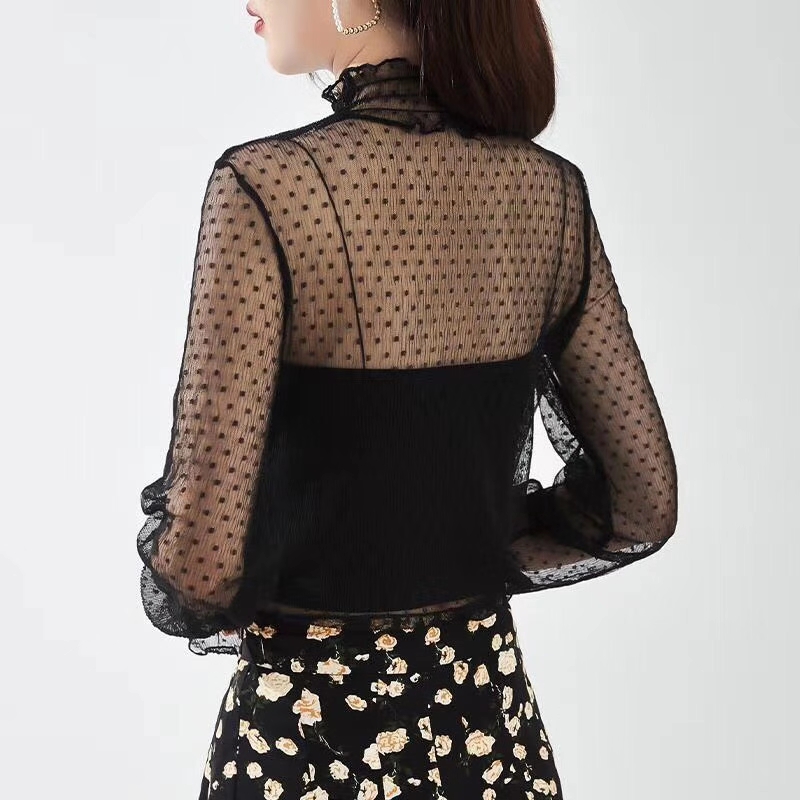 Crumpled small dot mesh fabric is used as fabric for clothing accessories details Picture