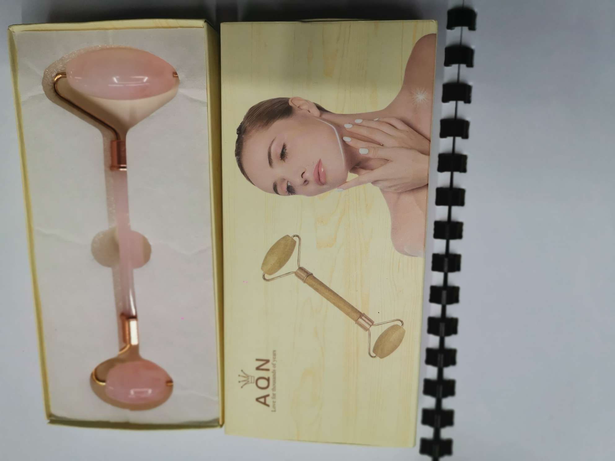 按摩脸的玉推提拉瘦脸神器滚轮式手动男女玉石脸部按摩器细节图