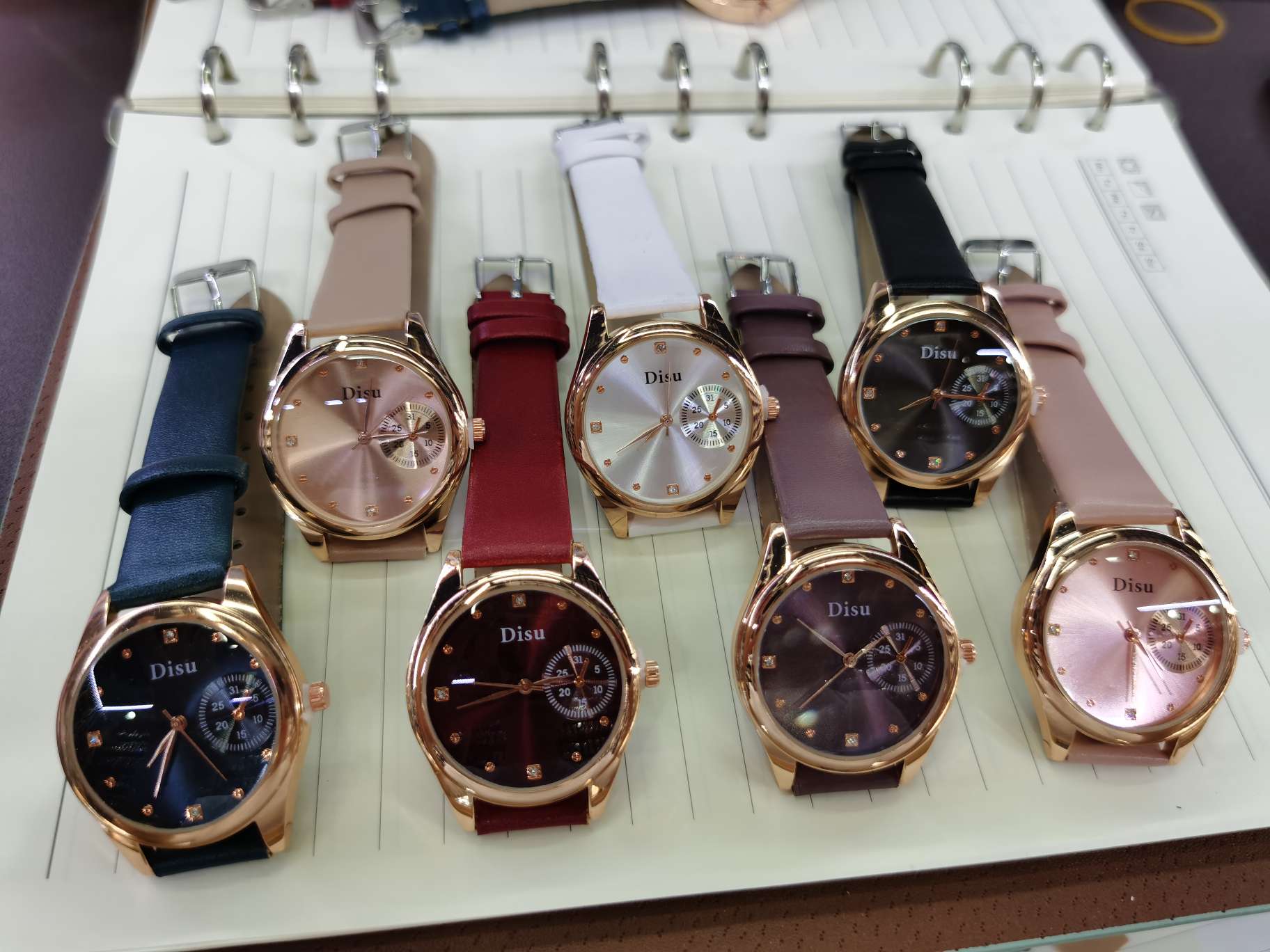 Ladies' fashion watch details Picture