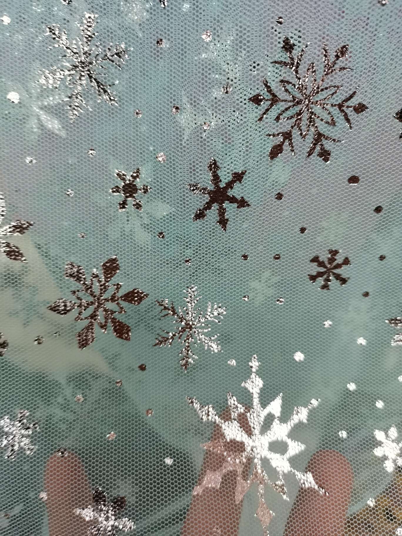 Gold-embossed five-flake fabric for clothing and accessories Gold-embossed five-flake fabric for clothing and accessories