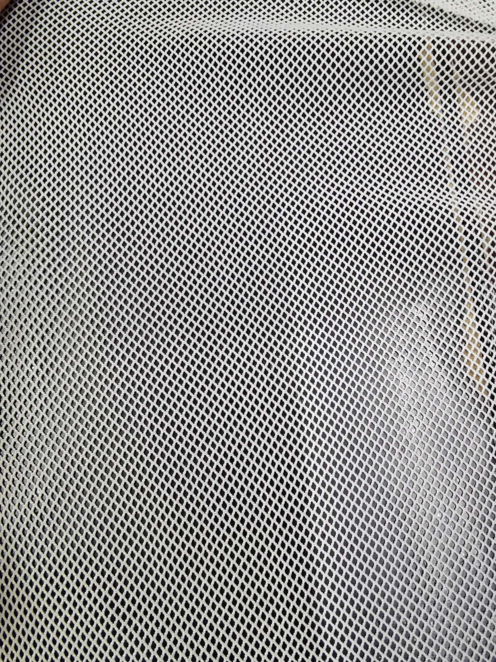 Spandex four corners are used as fabric for clothing accessories