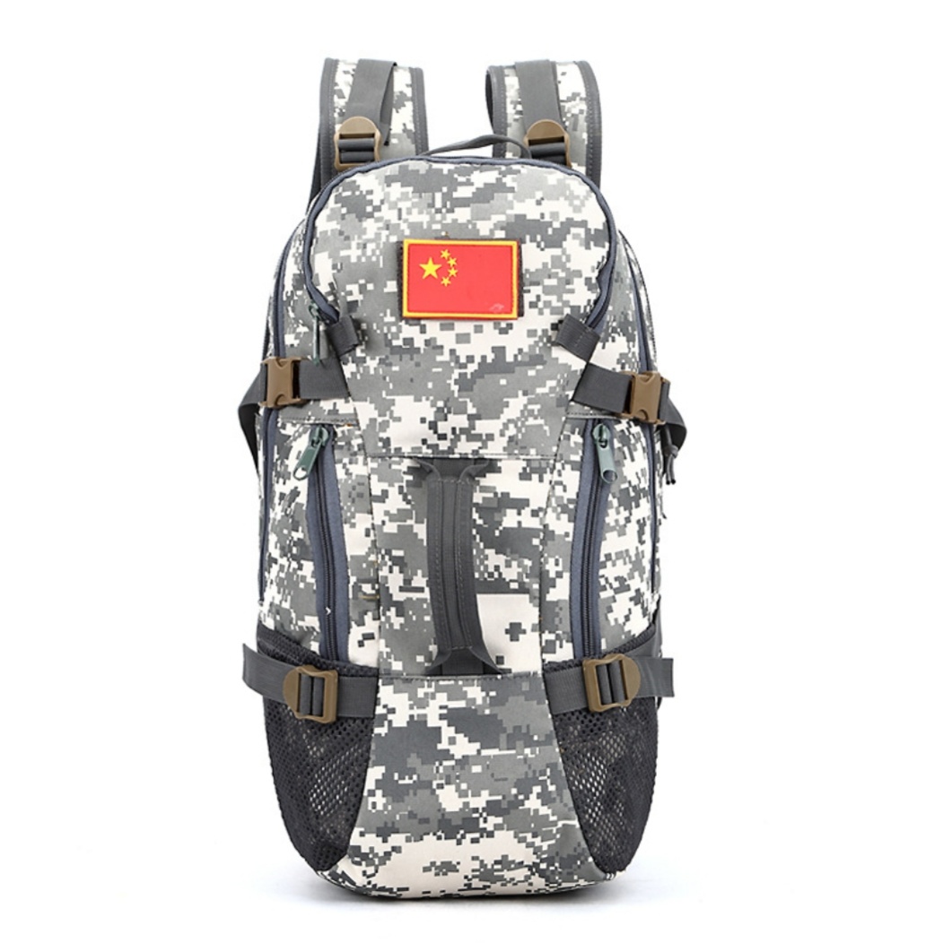 迷彩双肩包 新款户外旅行双背包 大容量男女旅行登山大包详情图3