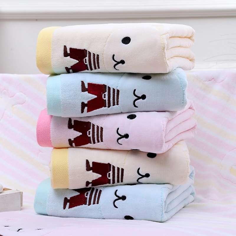 绣小熊割绒童被产品图