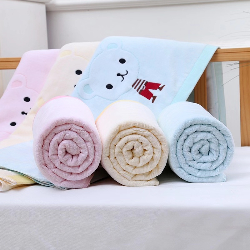 绣小熊割绒童被详情图8