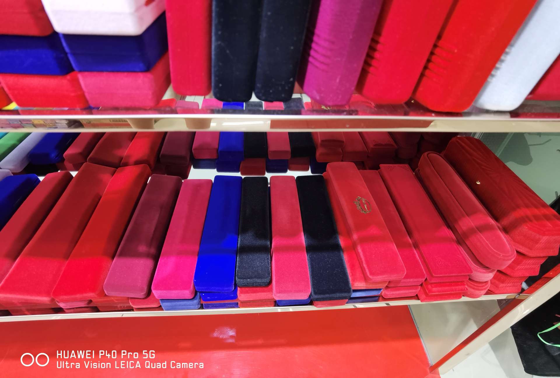 Jewelry box, necklace, watch, bracelet details Picture