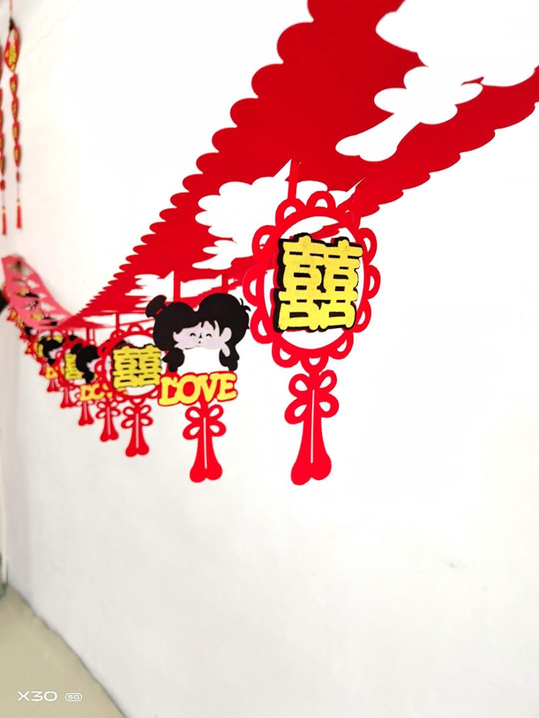 Wedding latte art detail image 1