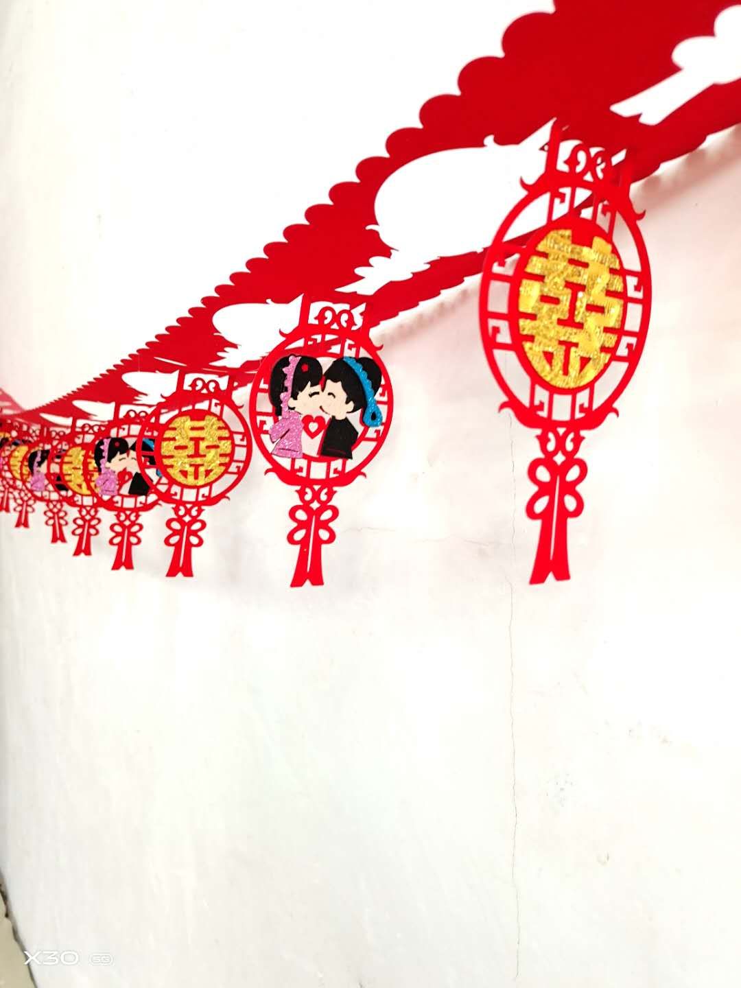 Wedding latte art detail image 4