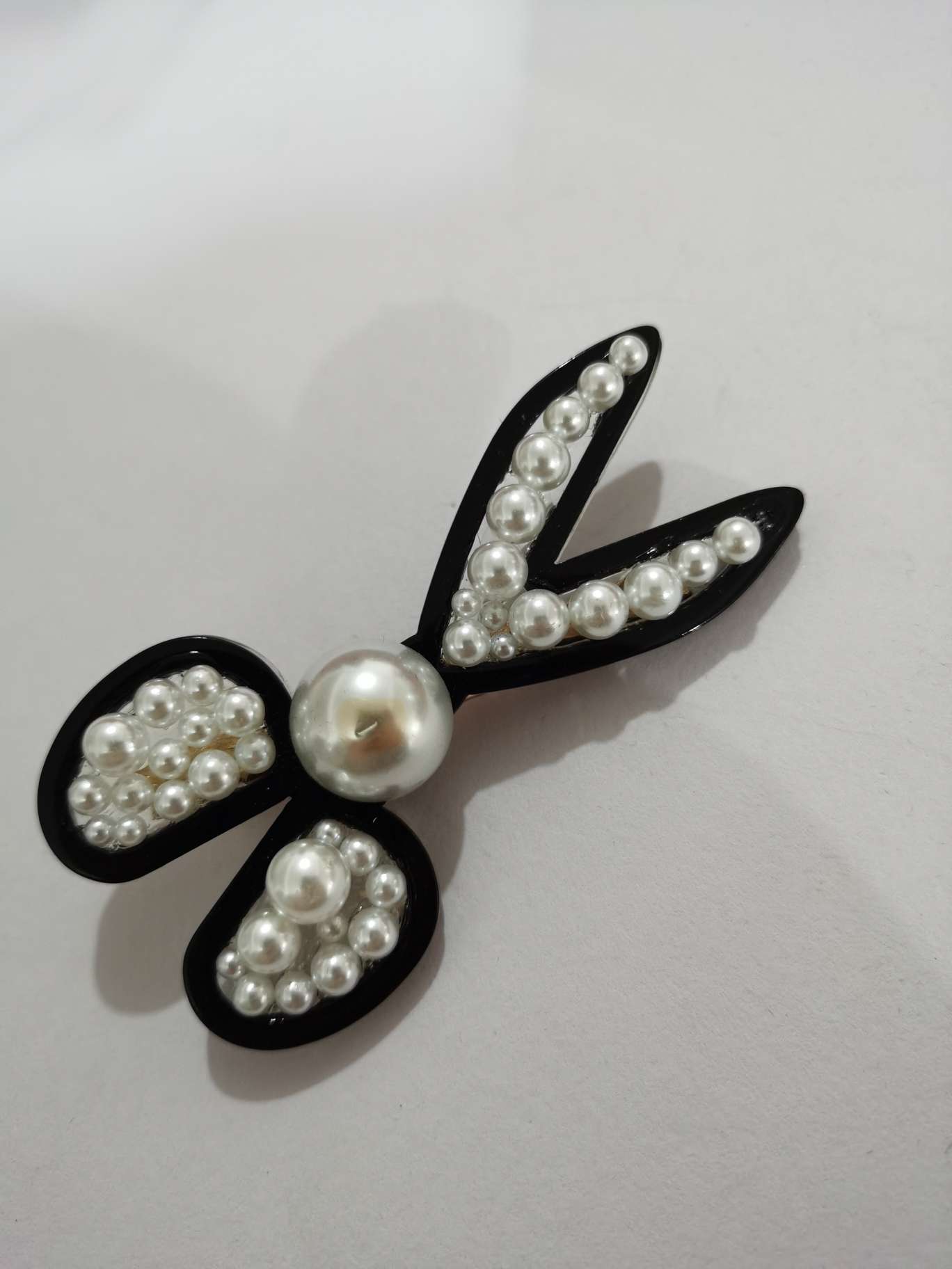 Dongdaemun, South Korea, fashionable duckbill clip, unique rubber band girl's grab clip, new full pearl scissors edge clip top clip