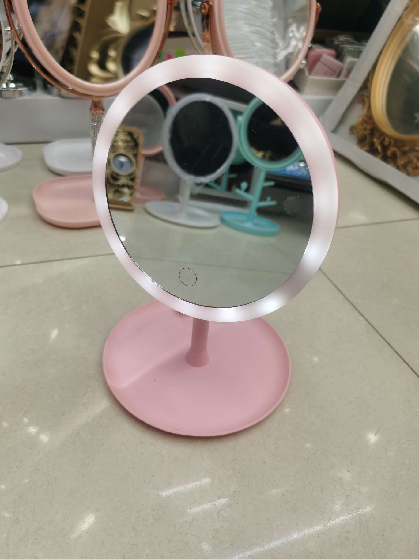 Led Kawaii Dressing Table With Adjustable Angle Makeup Mirror details Picture