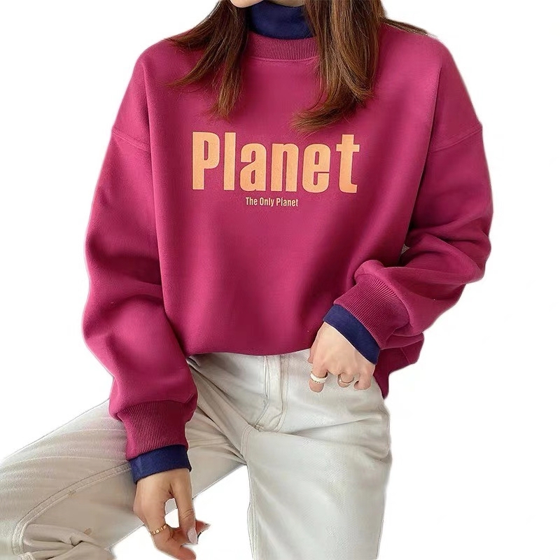 Turtleneck Hoodie Application Scenario
