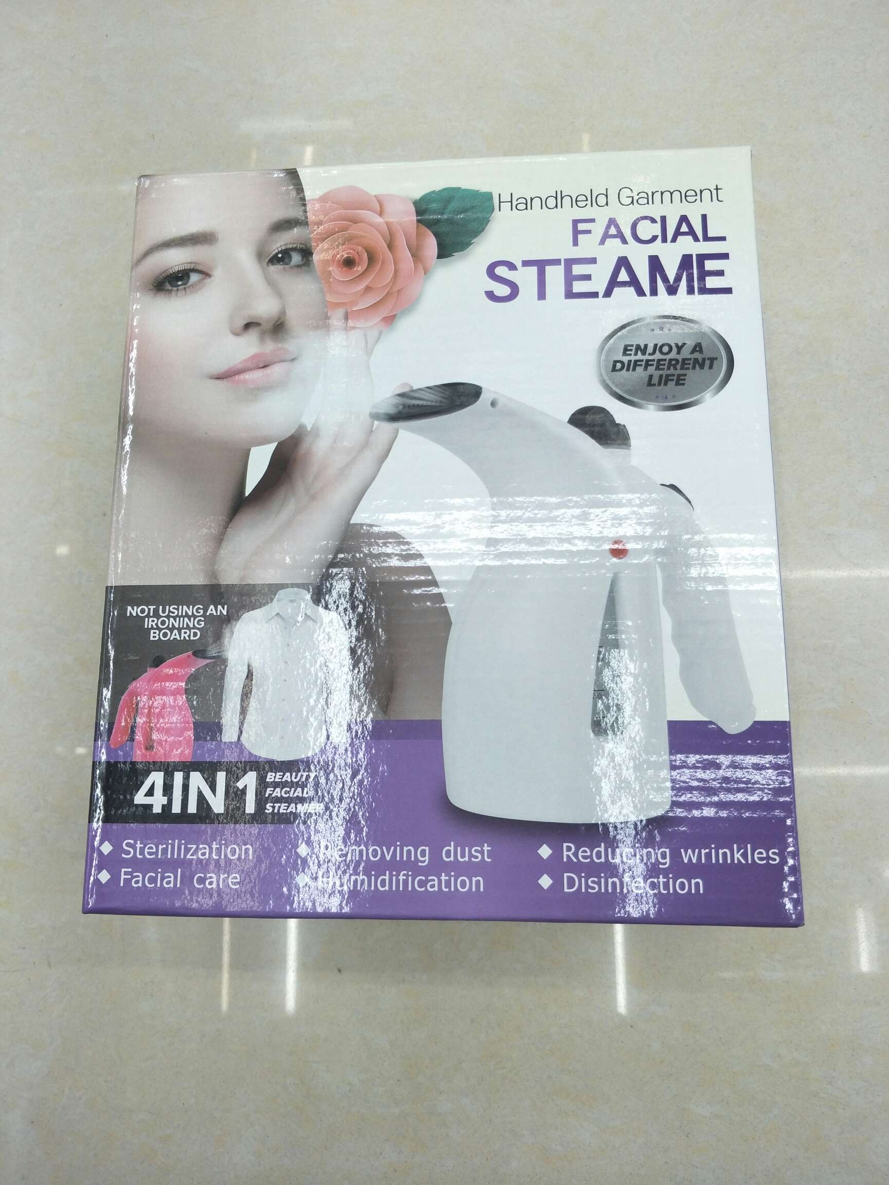 Creative new products: Handheld steam ironing machine, mini travel portable two-speed adjustable ironing machine, face steaming and ironing all-in-one machine Application Scenario