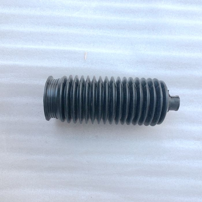 Dust cover suitable for steering gear