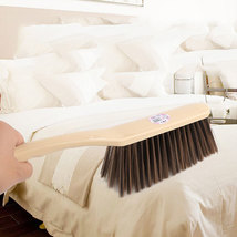 长柄扫床刷子家用卧室除尘被子地毯沙发防静电清洁软毛笤帚小号  威 3816
