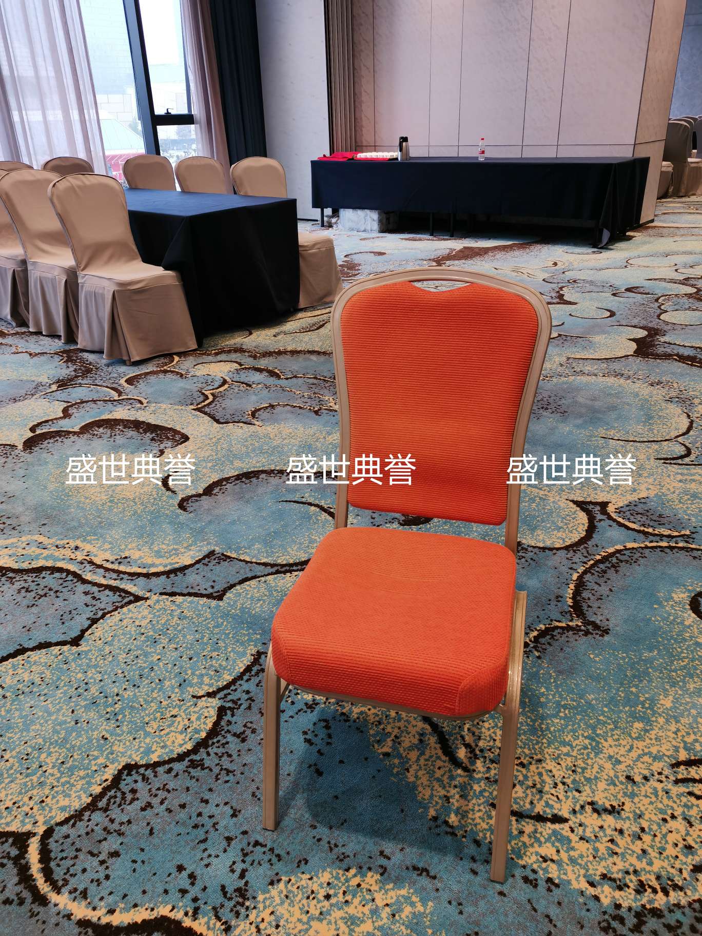 上海五星级酒店宴会厅家具国际会议中心铝合金宴会椅婚宴酒席铝椅详情图2