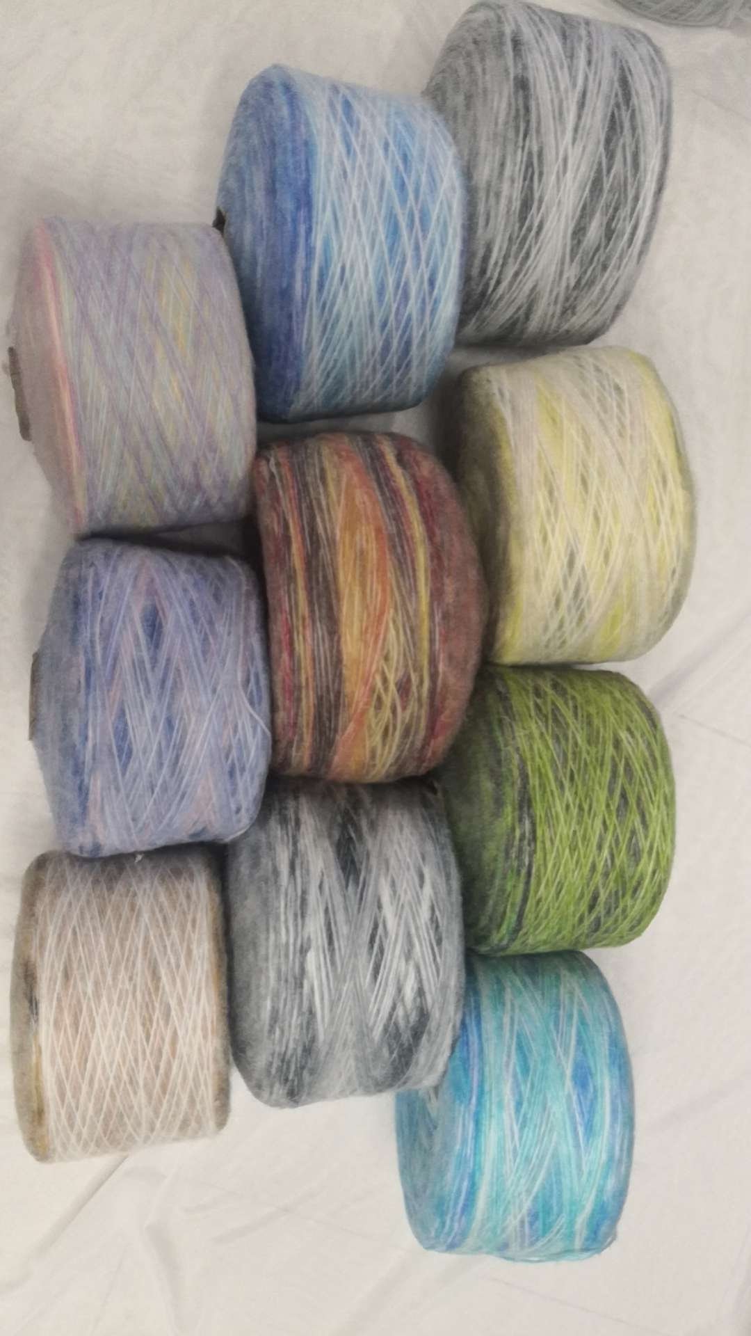 Hao Sheng colored yarn: Gradient colored yarn details Picture