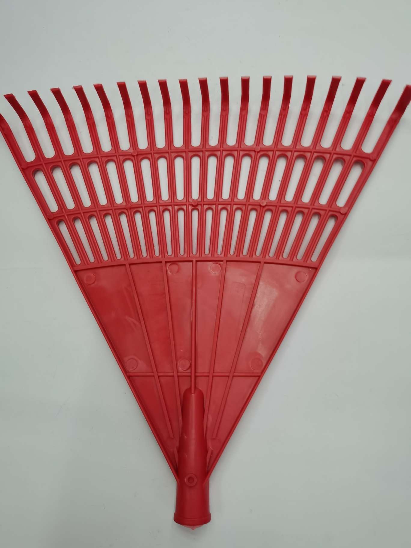 Garden rake, grass rake, plastic rake, garden tools, rake undefined