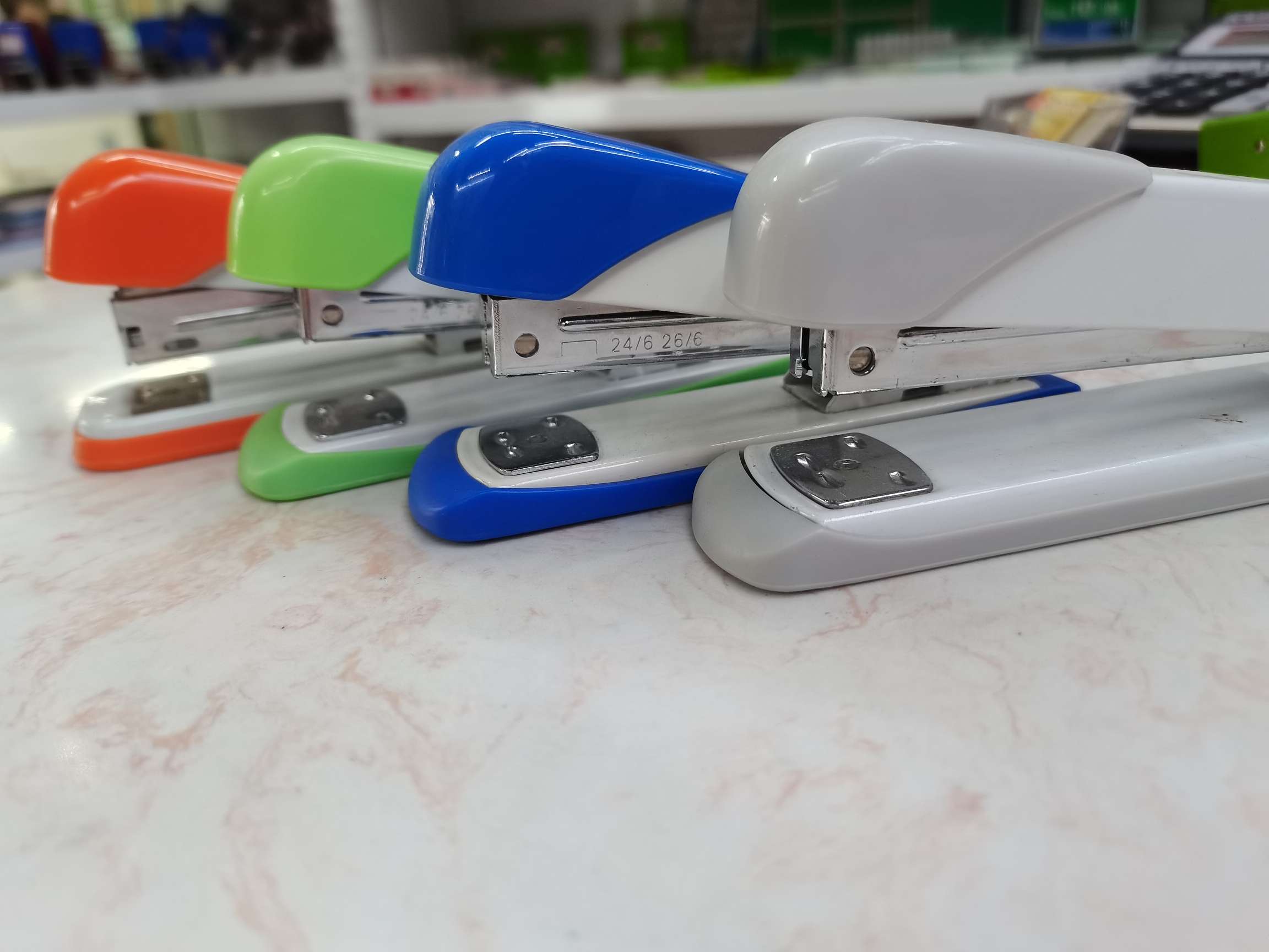 stapler thumbnail