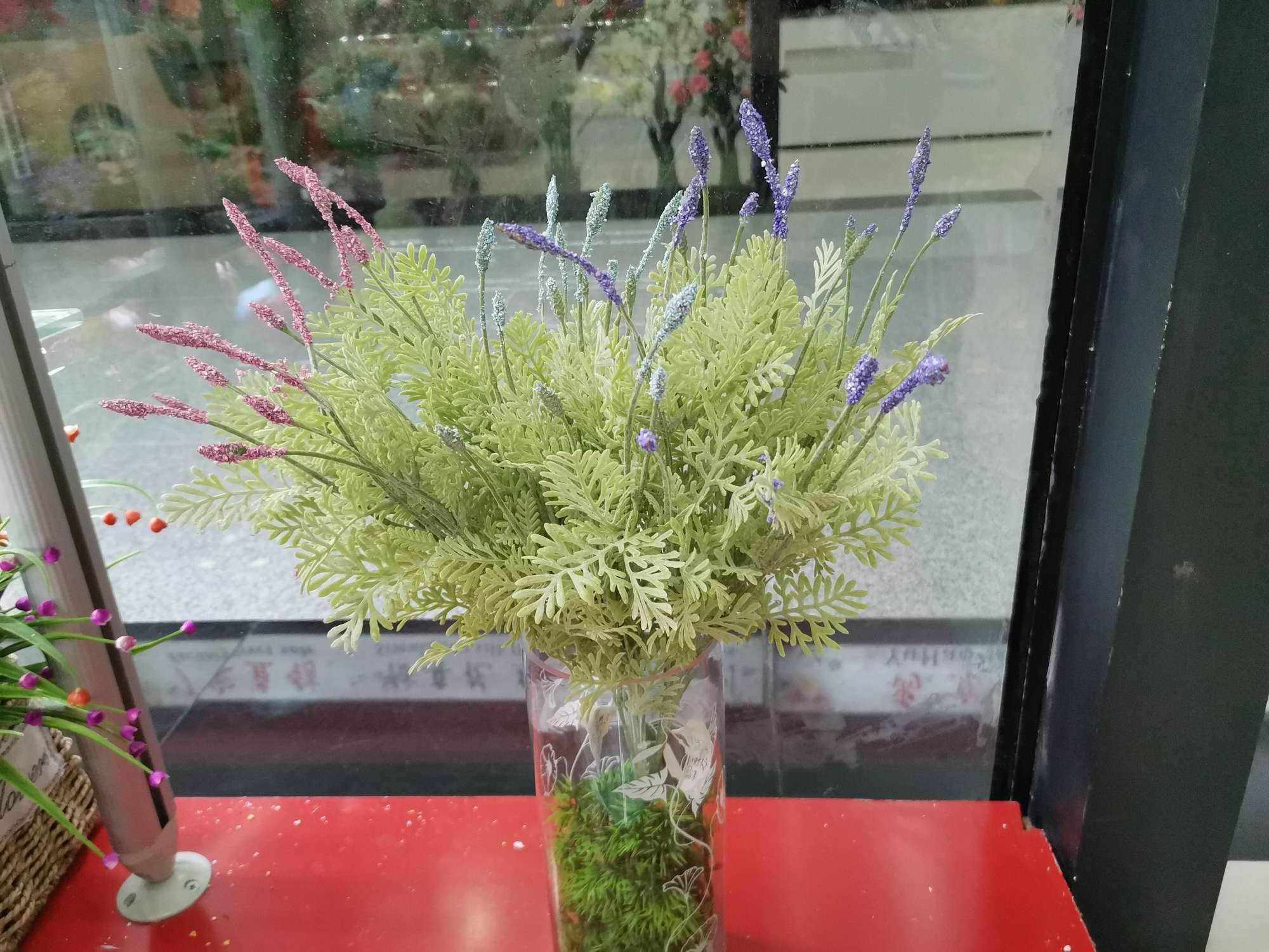 New-style simulated lavender 5-head eucalyptus branch foam simulated green plant and aquatic plant engineering flowers detail image 2