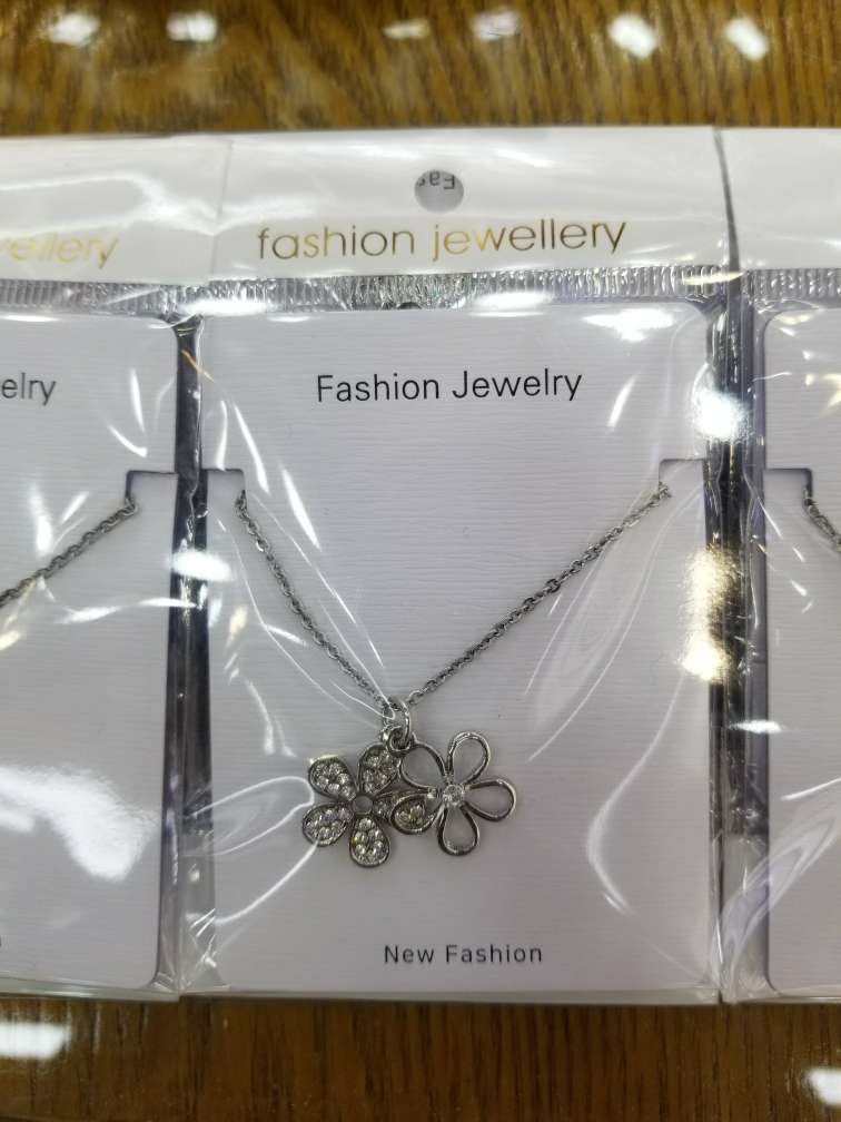 Small necklace H thumbnail