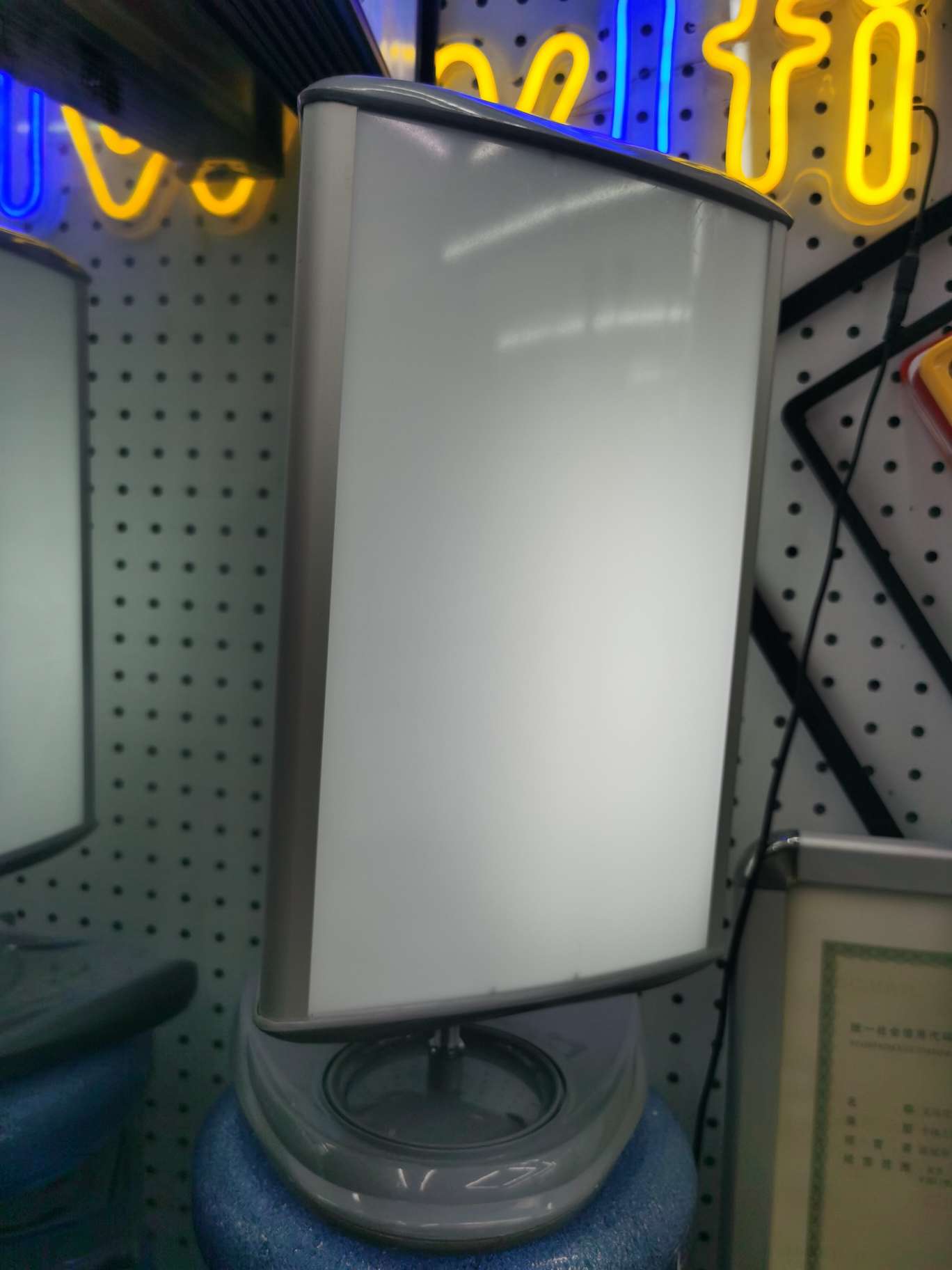 可旋转三面小灯箱