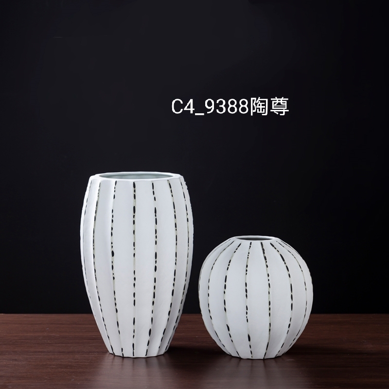 陶瓷工艺品实物图