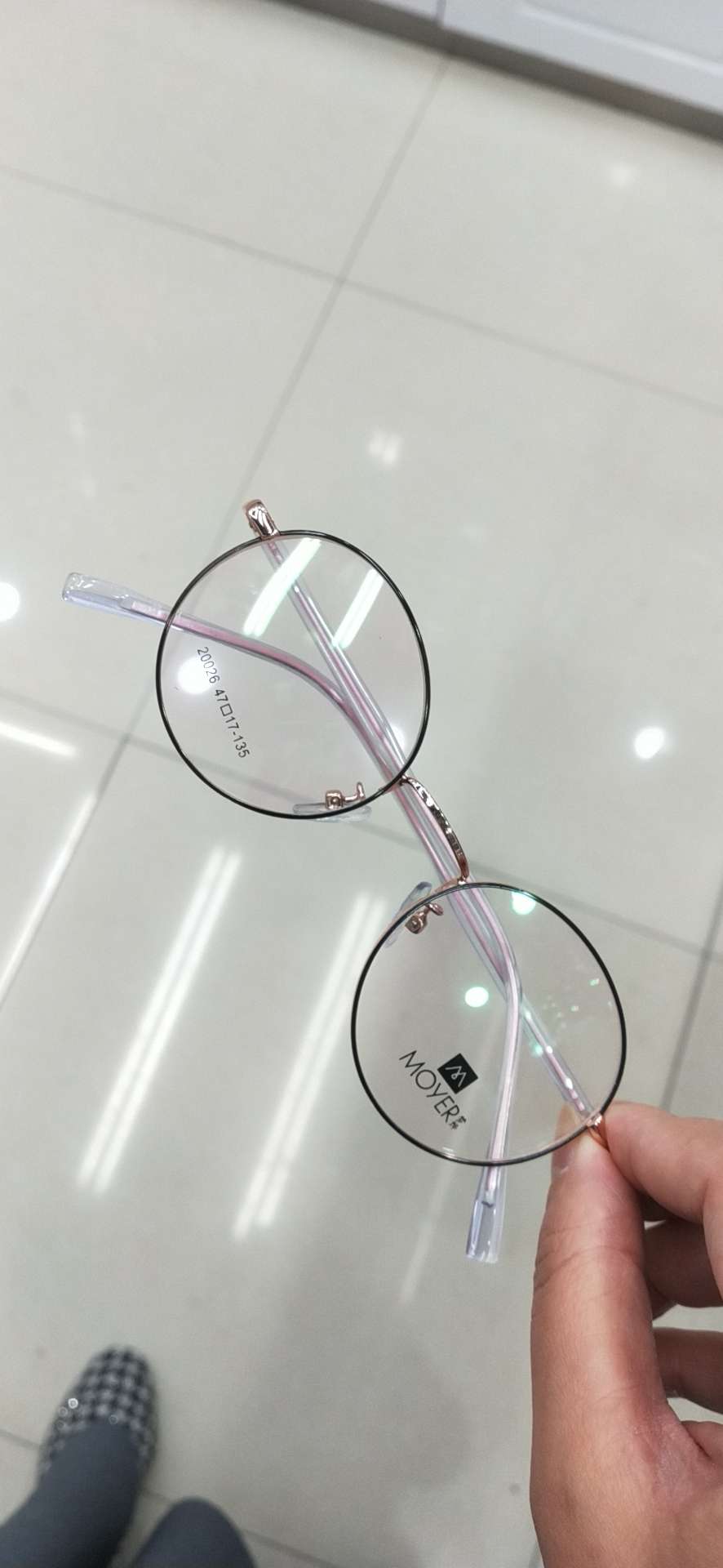 水晶腿防过敏光学镜框时尚潮流前线