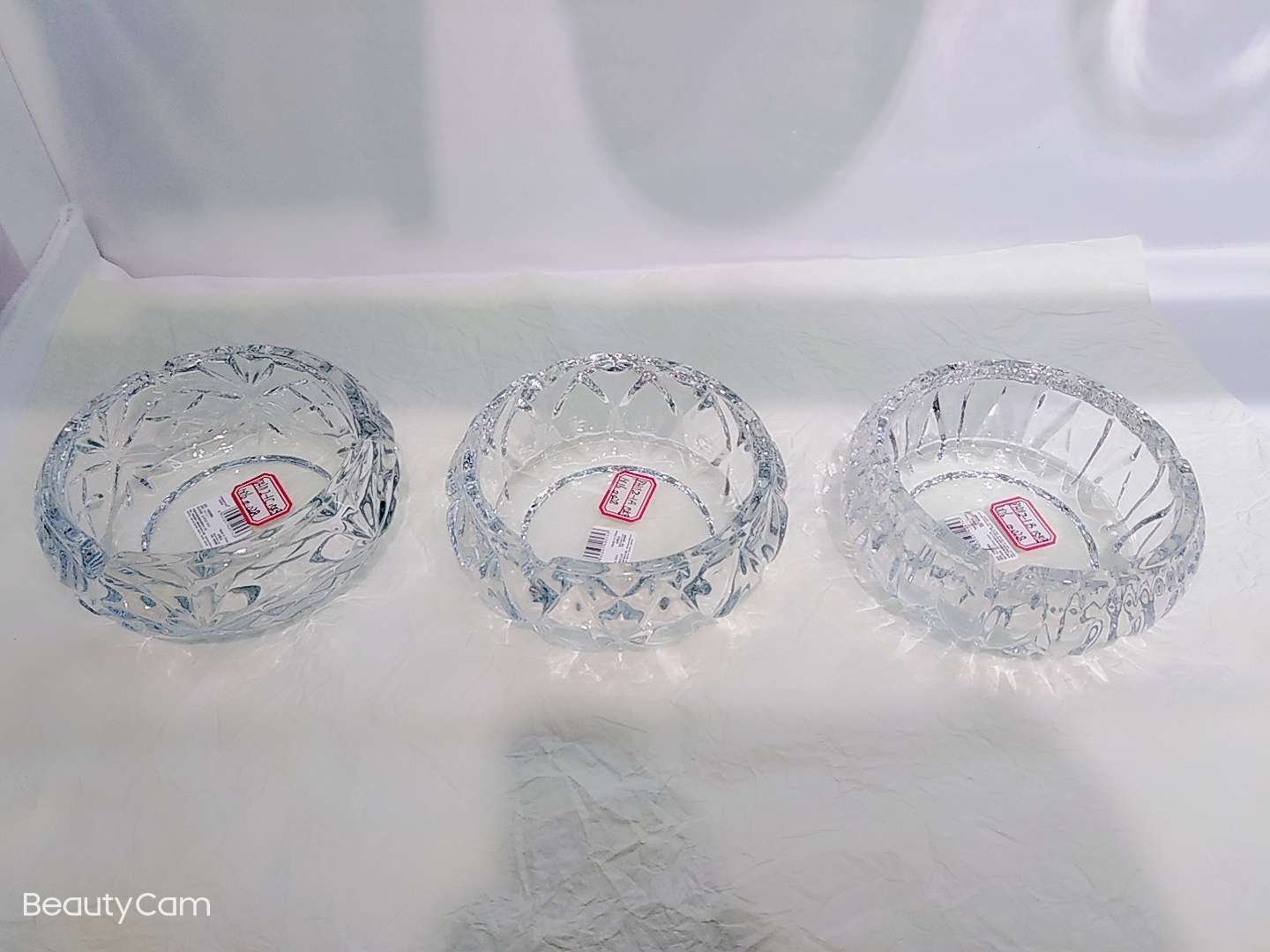 Yiheng Glassware High White Material Round Ashtray H112 Application Scenario