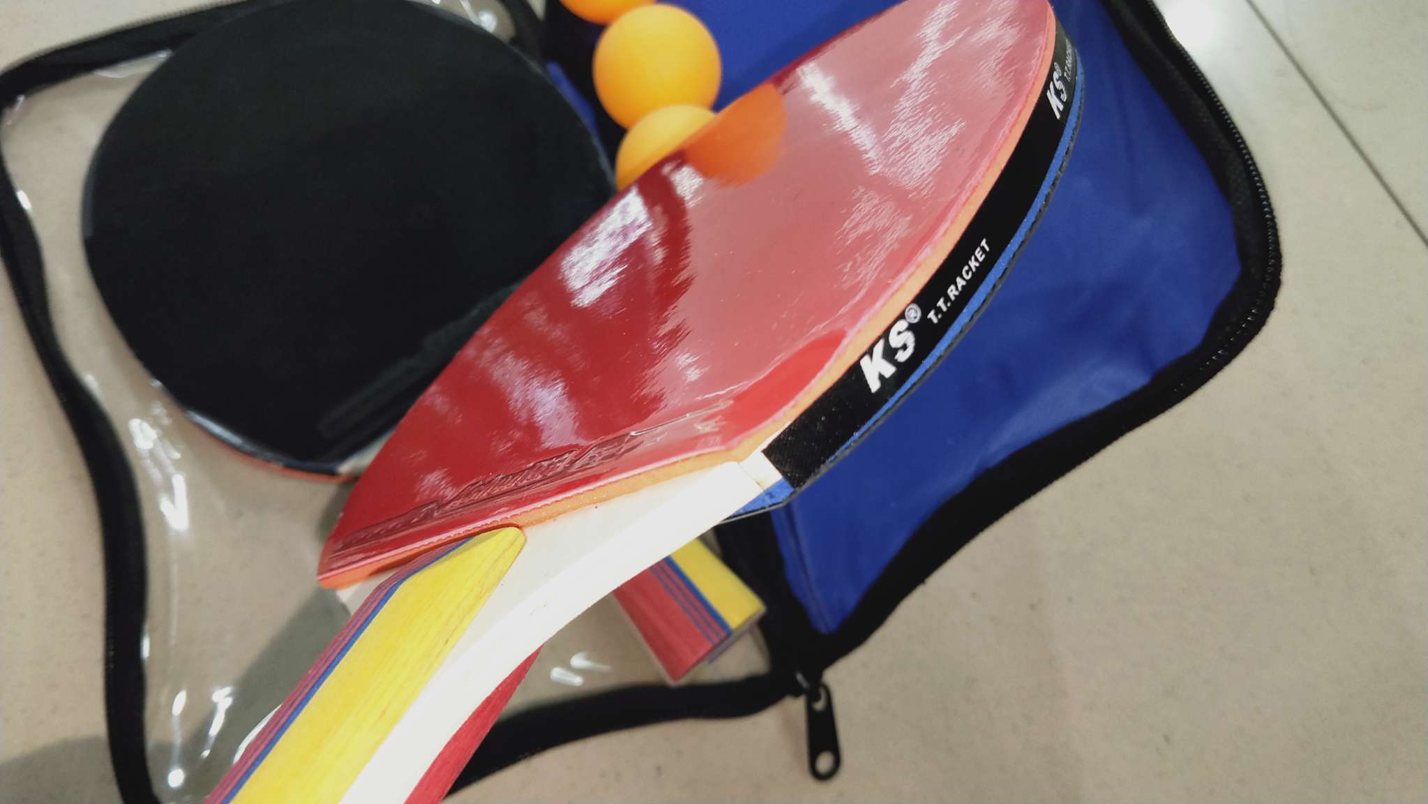 乒乓球拍白底实物图