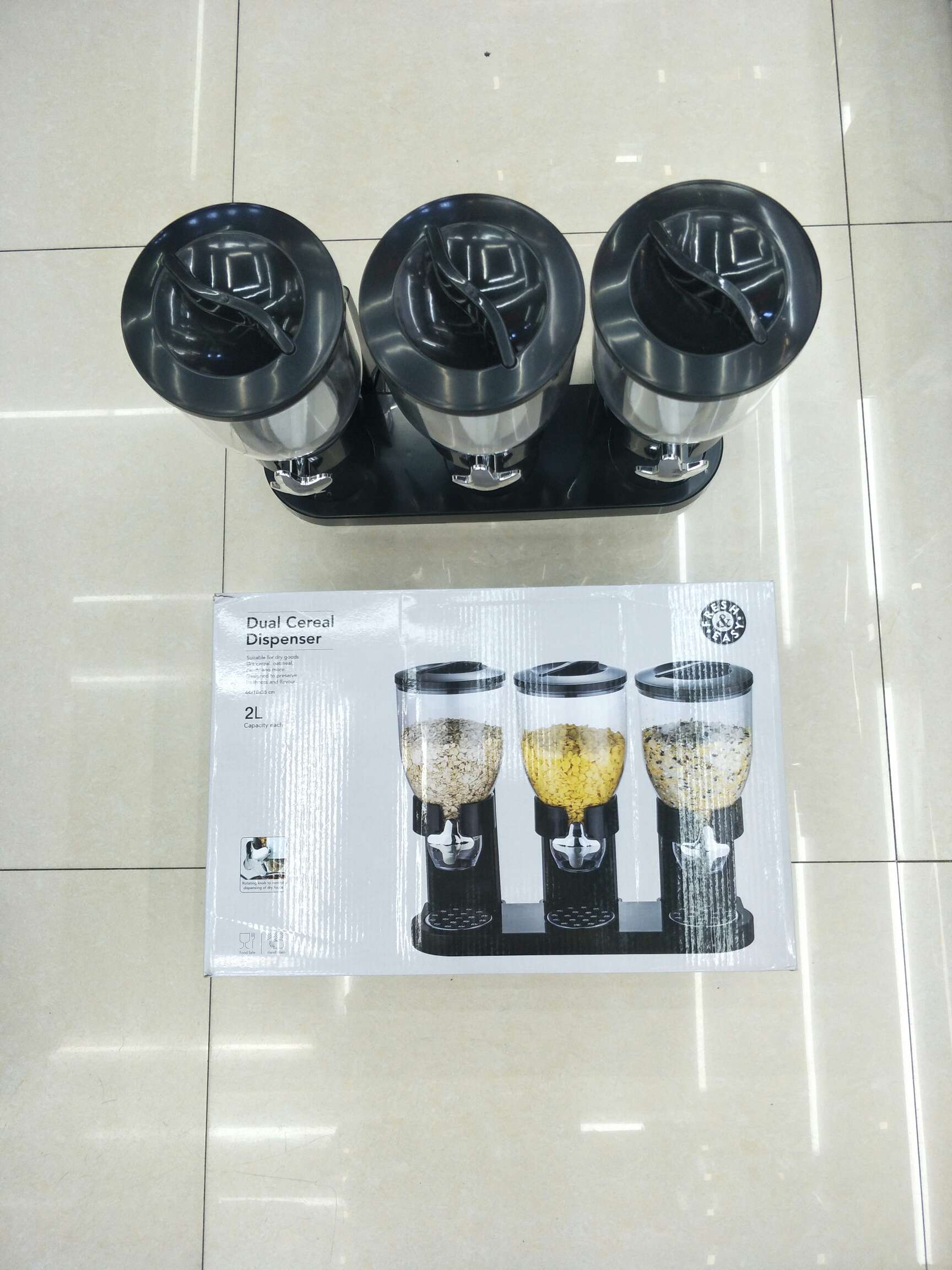 新款三筒麦片机 五谷杂粮收纳桶透明塑料食物储物罐白底实物图