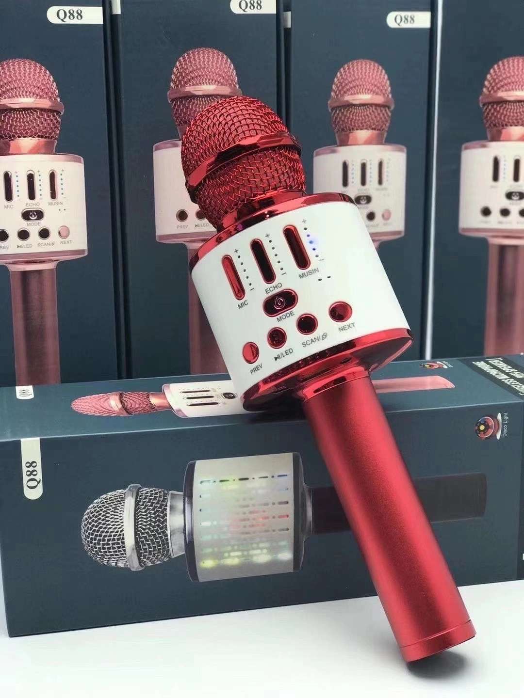 Q88 New model microphone [Rose][Rose] Color box size: 85*78*251MM Outer box size: 54*43*45.3CM Packing quantity: 50P undefined