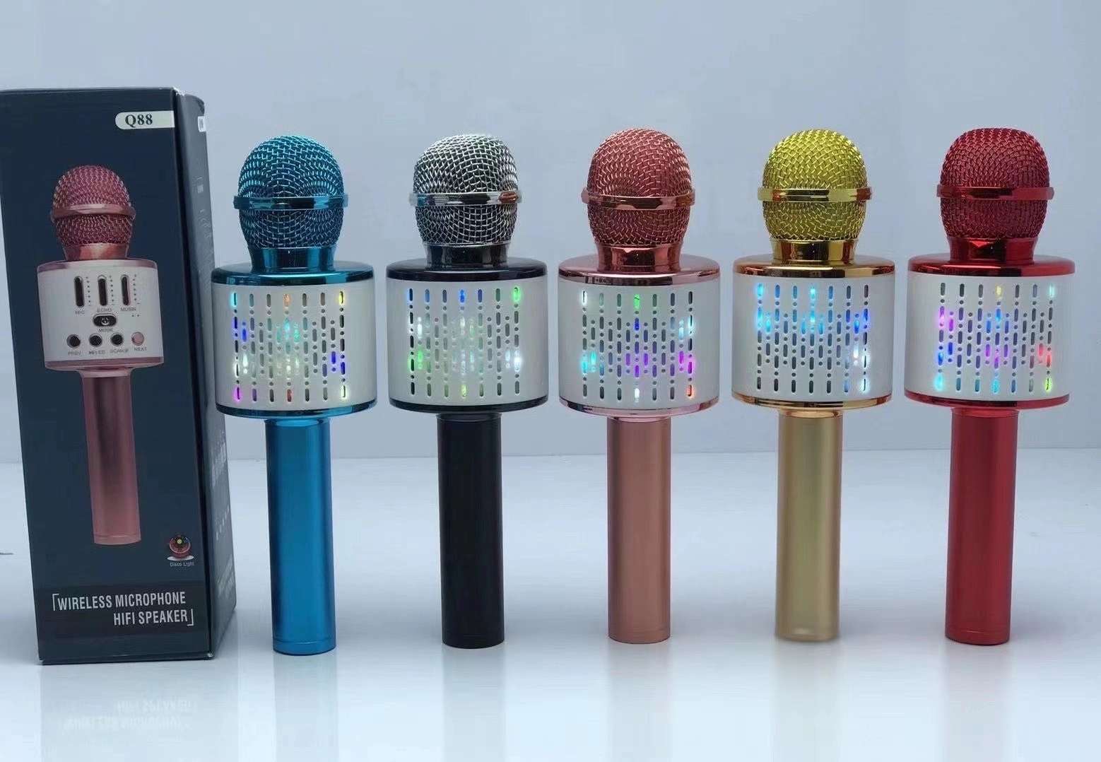 Q88 New model microphone [Rose][Rose] Color box size: 85*78*251MM Outer box size: 54*43*45.3CM Packing quantity: 50P undefined
