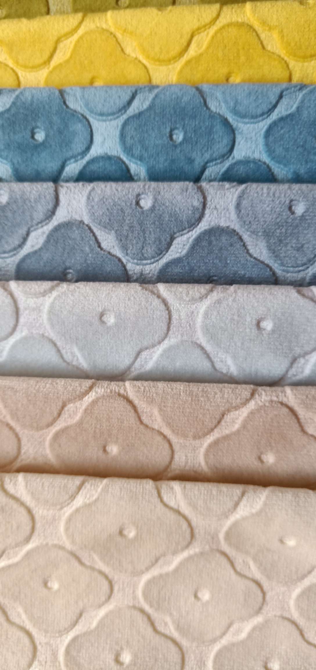 All kinds of medium and high-end flocking, embossed flocking and suede flocking Specification image