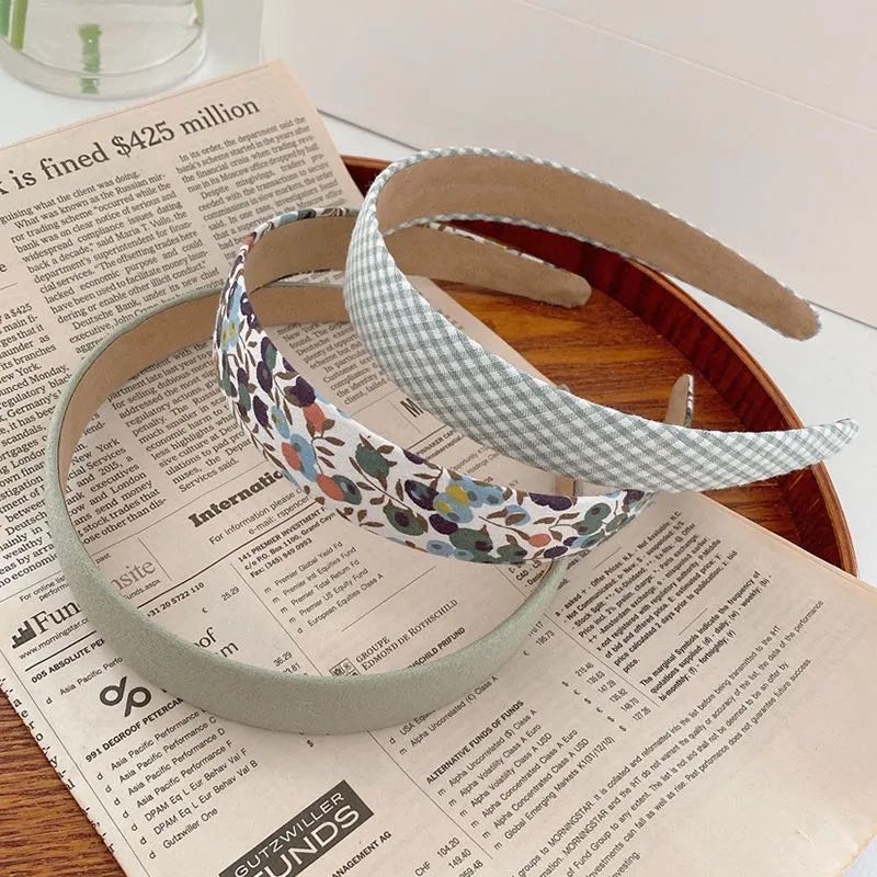 Set Head Buckle full figure