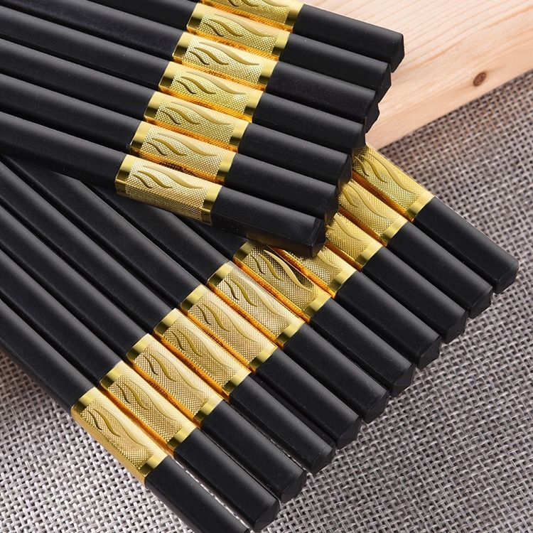 【 High-temperature Resistant and mold-free 】 High-end household chopsticks, anti-mold, anti-slip, unpainted alloy, high-temperature resistant new family set detail image 3