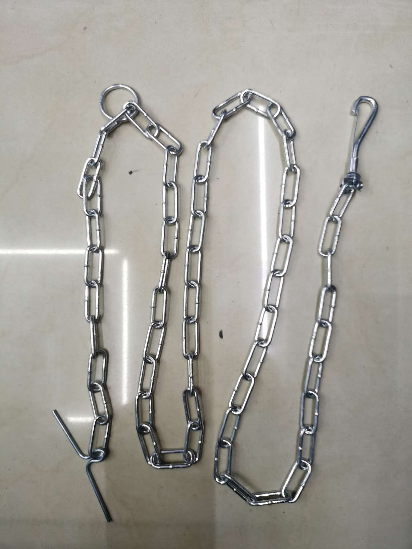 Straight loop dog chain