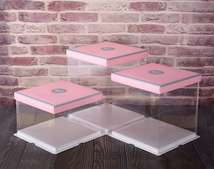 粉红色蛋糕盒