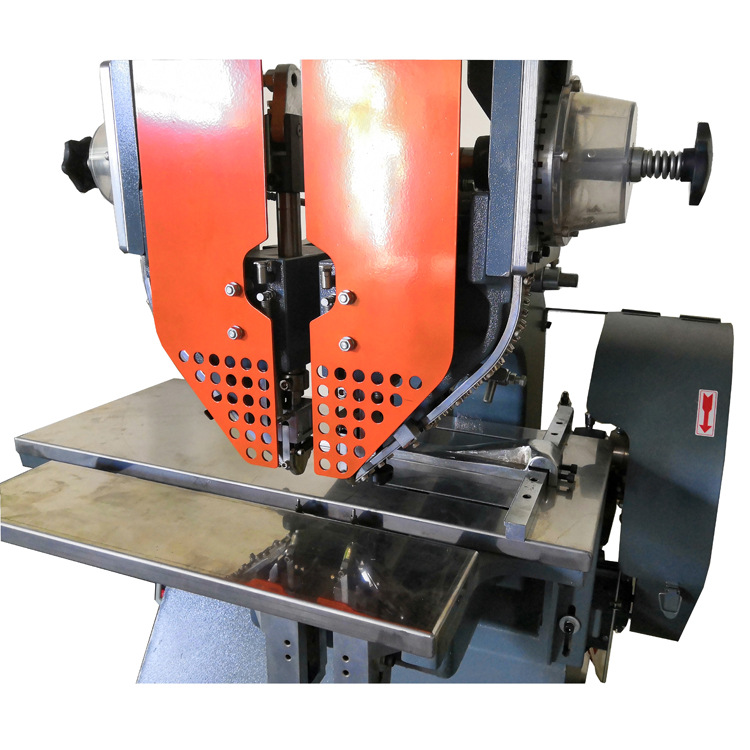 New double-grain riveting machine, folder riveting machine, double-head riveting machine factory direct sales undefined