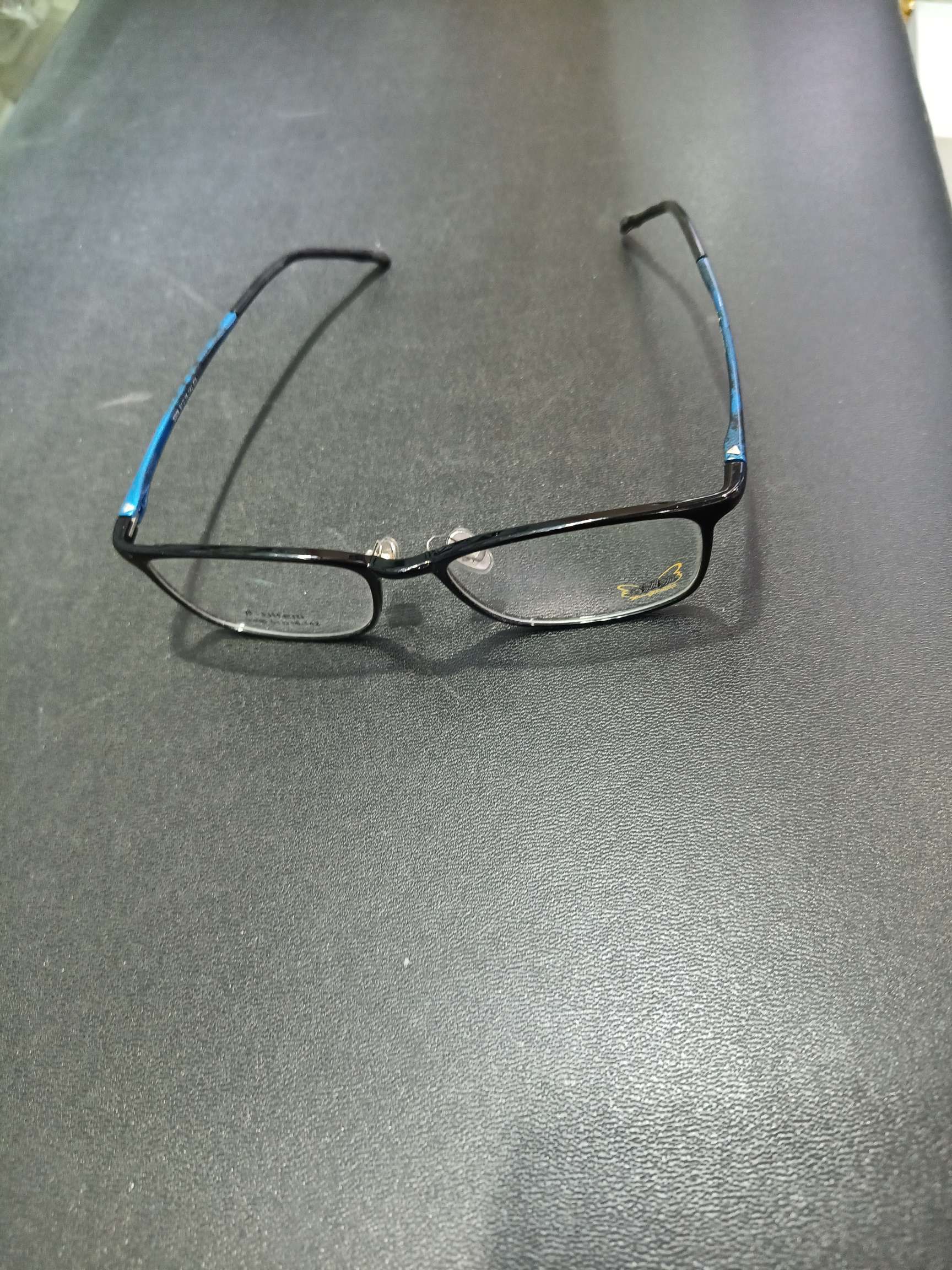 香飘飘板材架产品图