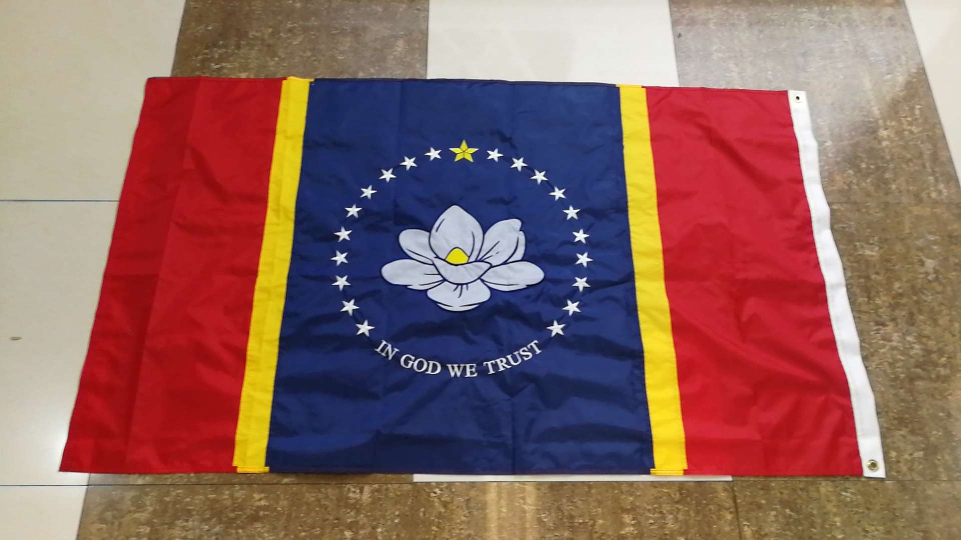 最新美国密西西比州旗 刺绣旗 绣花旗 拼缝旗产品图