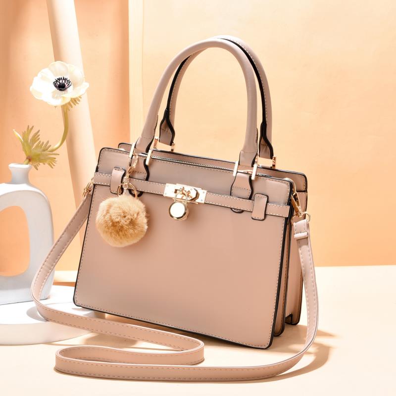 2020新款潮秋冬时尚女包单肩斜挎百搭大气手提大容量