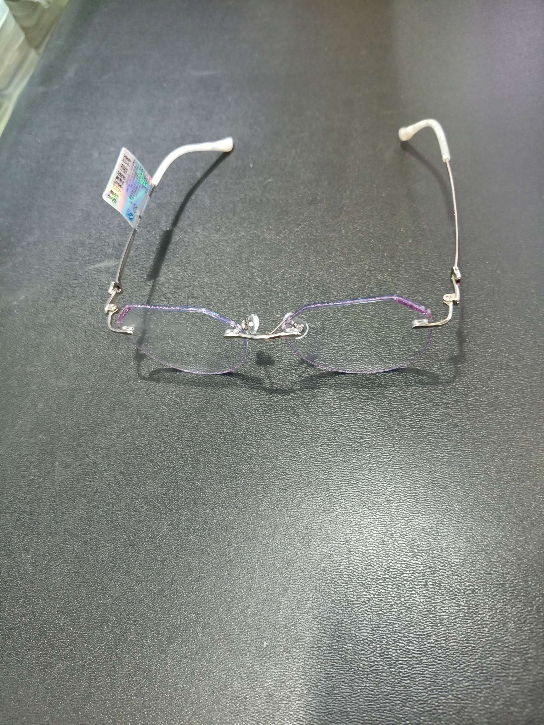 金佛丹顿复古细节图