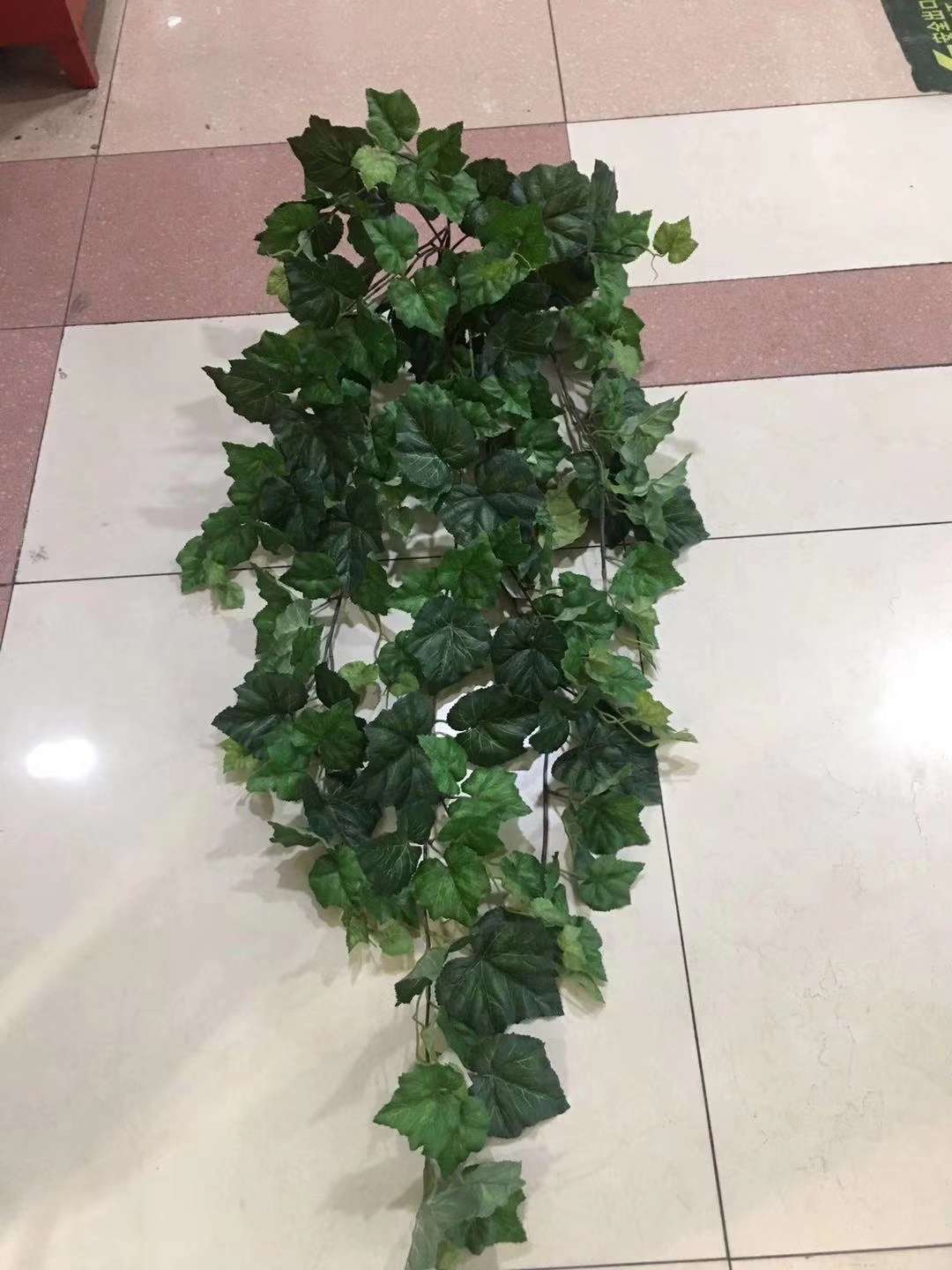 仿真葡萄叶万年青猪心叶海棠叶地瓜叶大挂藤植物墙婚庆装饰绿植藤条藤蔓厂家直销批发 价格 库存 义乌小商品城