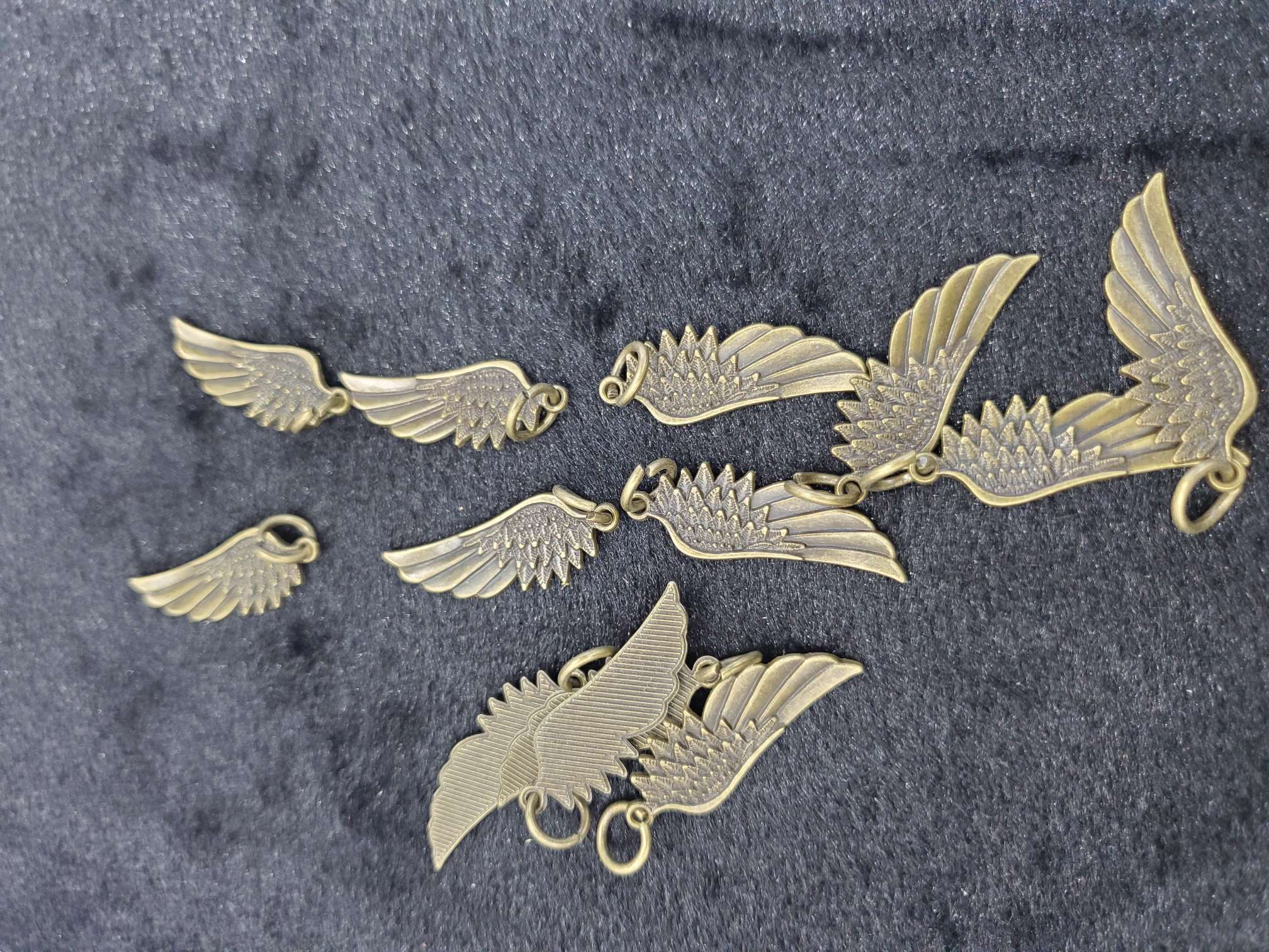 Alloy accessories, clothing accessories, jewelry accessories, notebook accessories, pendants, wings 2 details Picture
