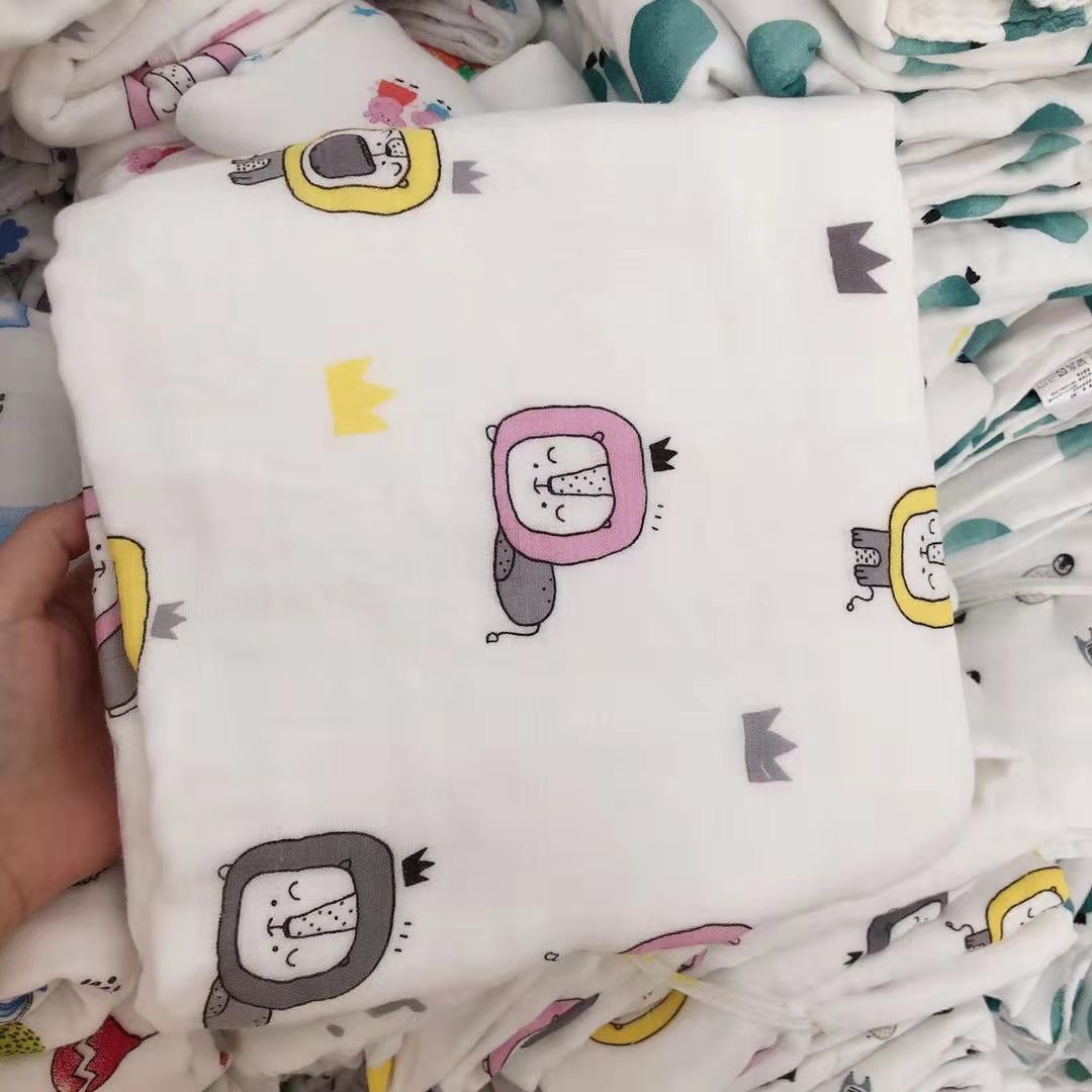 六层竹纤维童被白底实物图