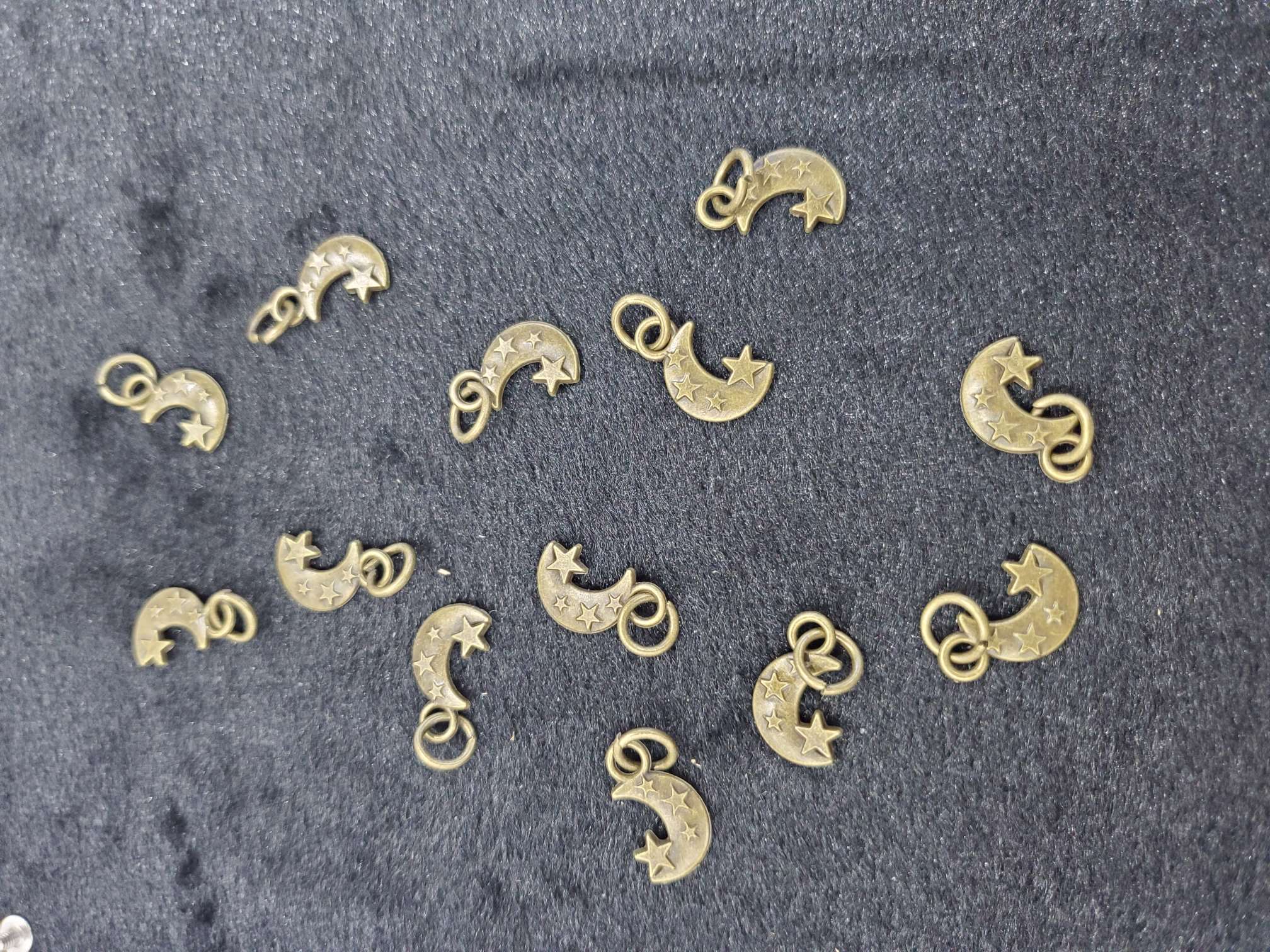 قطع غيار سبائك، حرفة، قطع غيار مفكرة details Picture