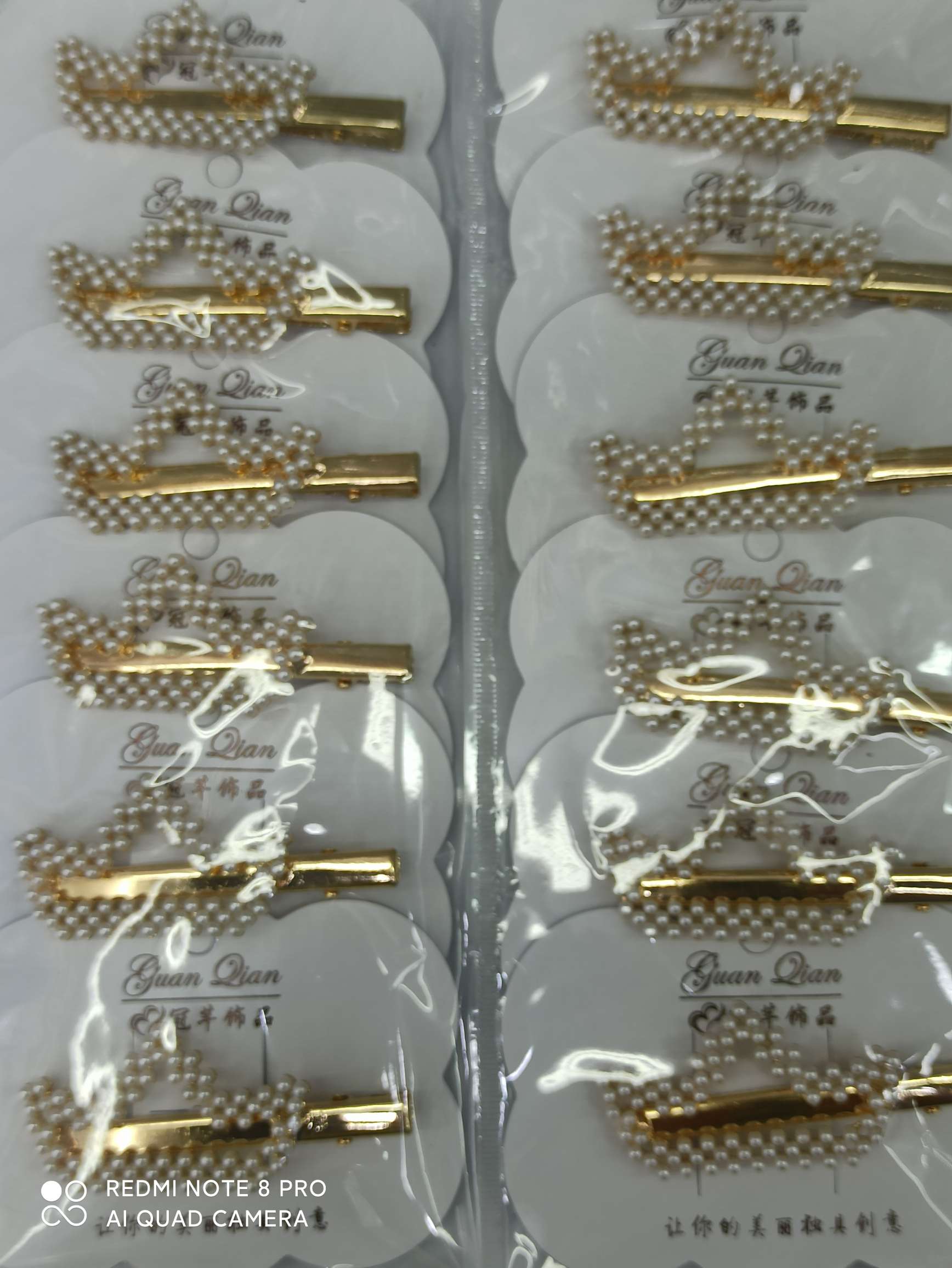 Crown pearl clamp thumbnail
