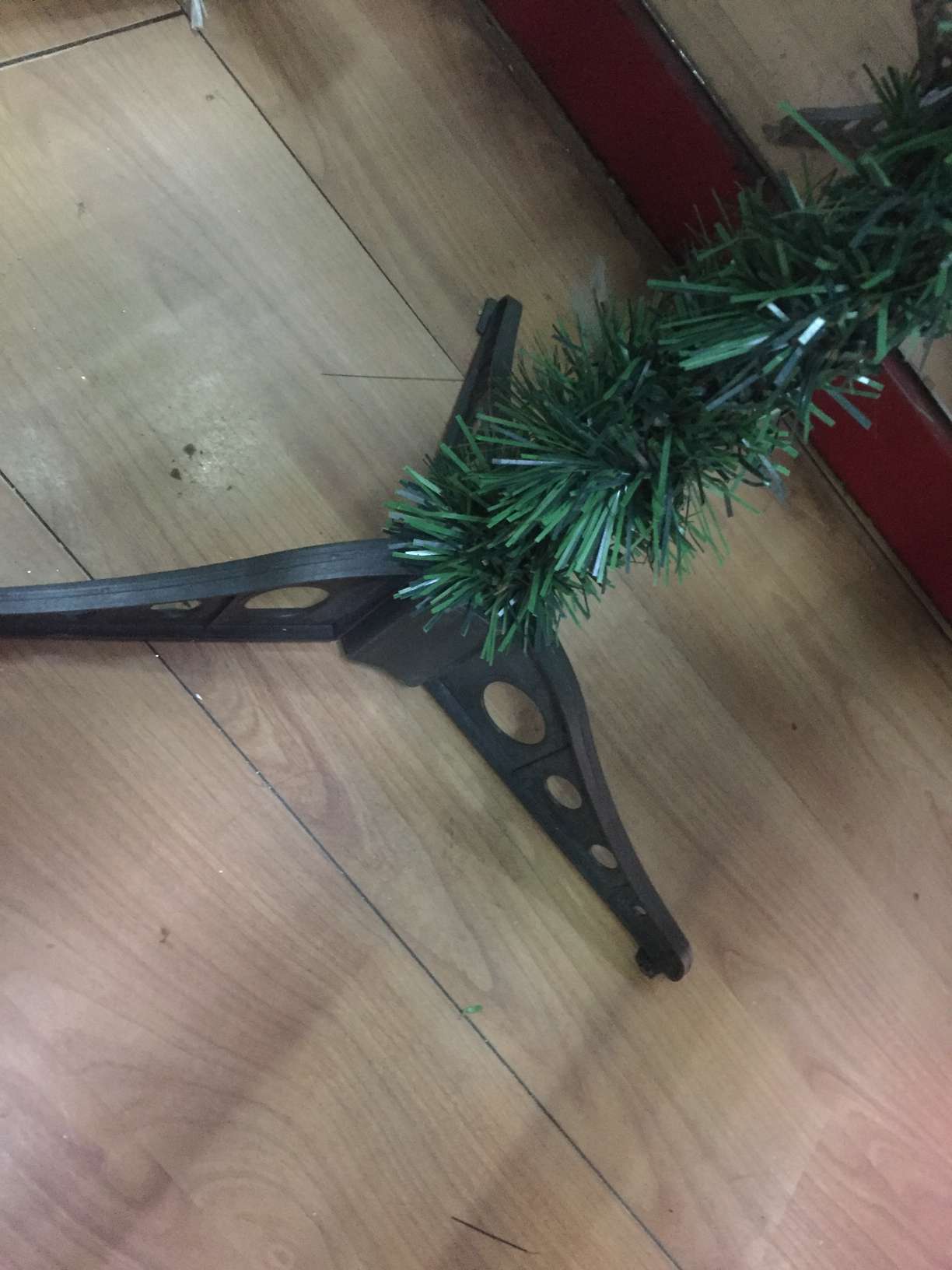 A regular 1.5-meter Christmas tree detail image 1